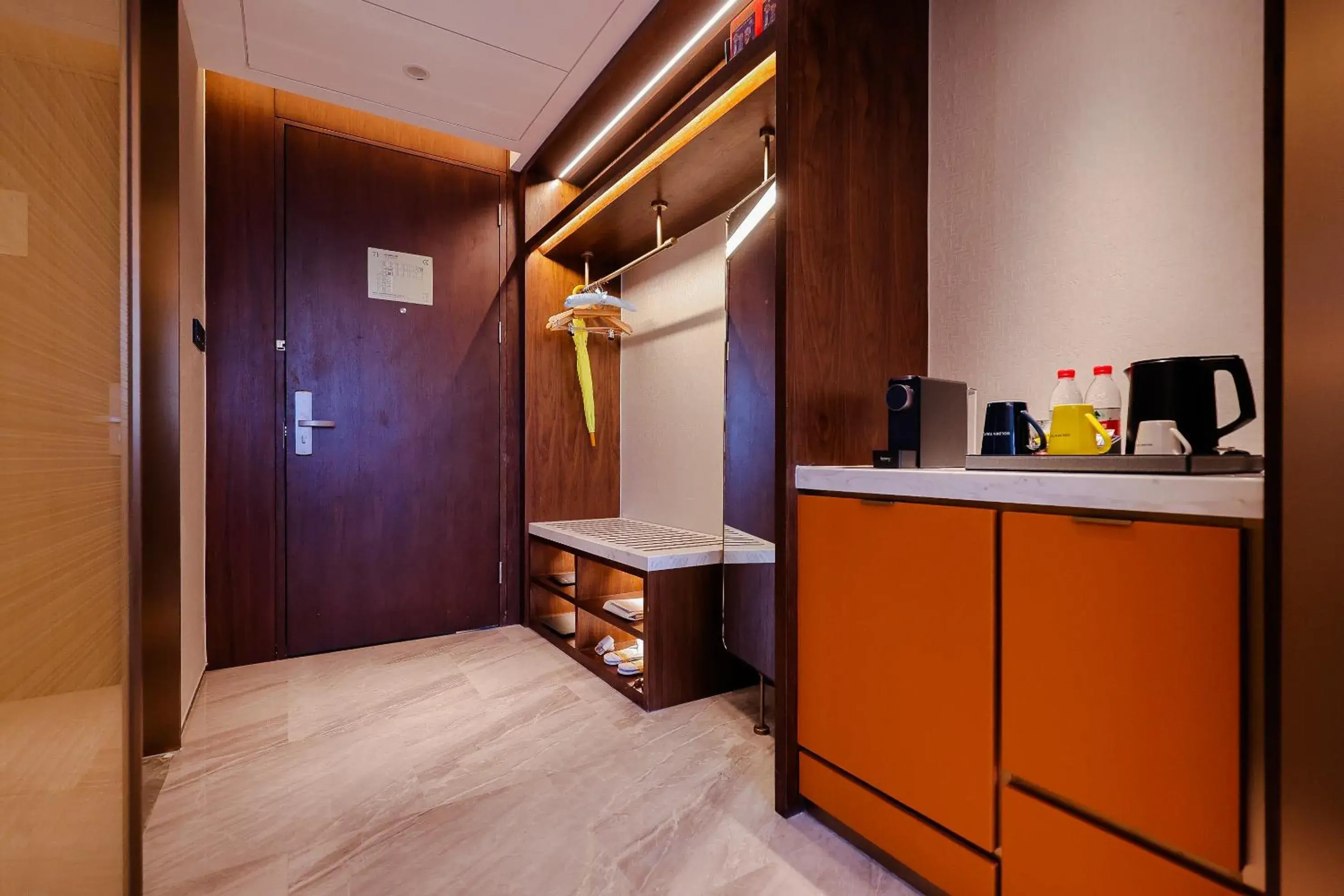 Superior Twin Room in Shanghai Hongqiao Yankuang Tulip Hotel Superior Twin Room in Shanghai Hongqiao Yankuang Tulip Hotel