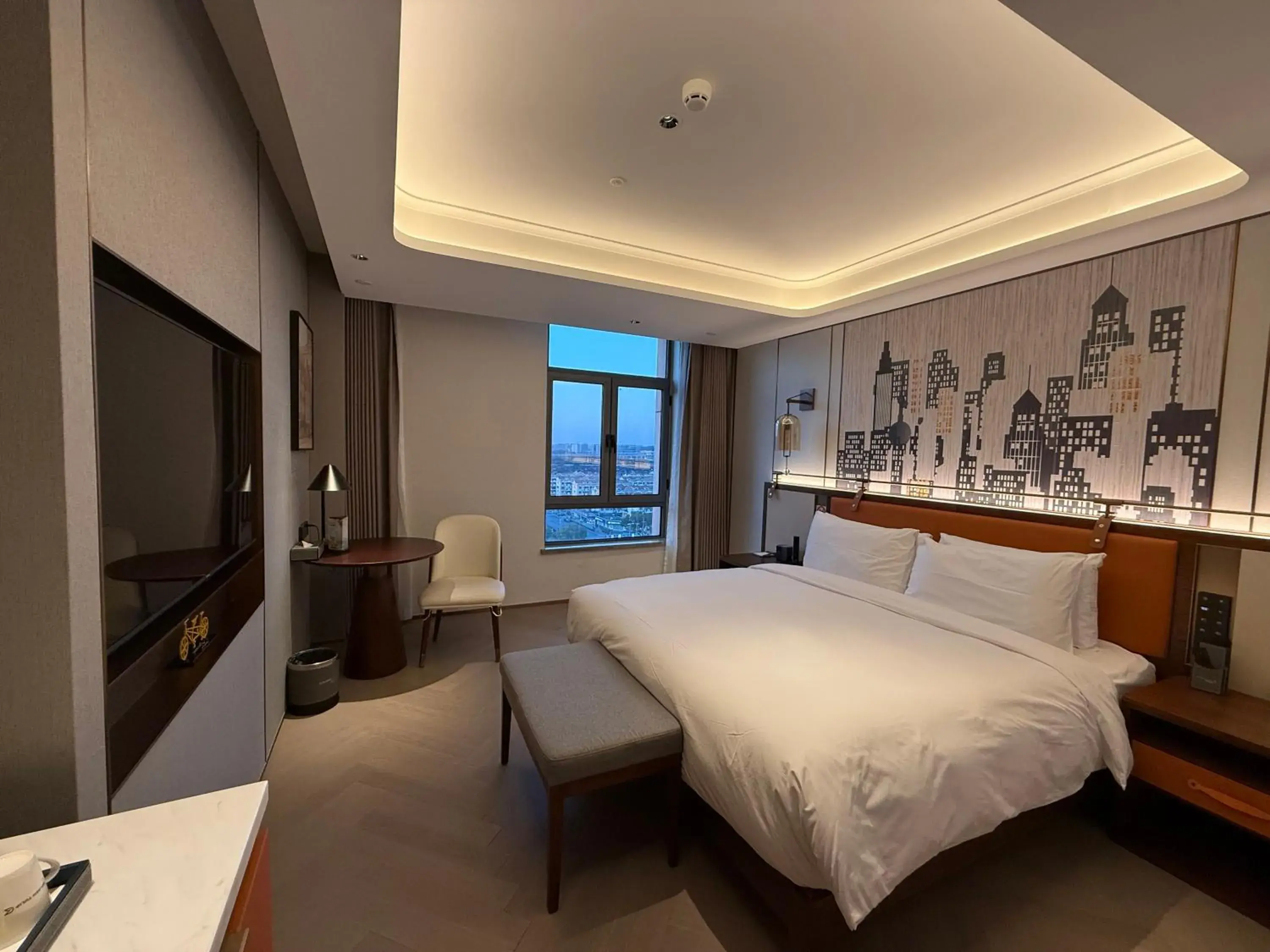 Bedroom, Bed in Shanghai Hongqiao Yankuang Tulip Hotel Bedroom, Bed in Shanghai Hongqiao Yankuang Tulip Hotel