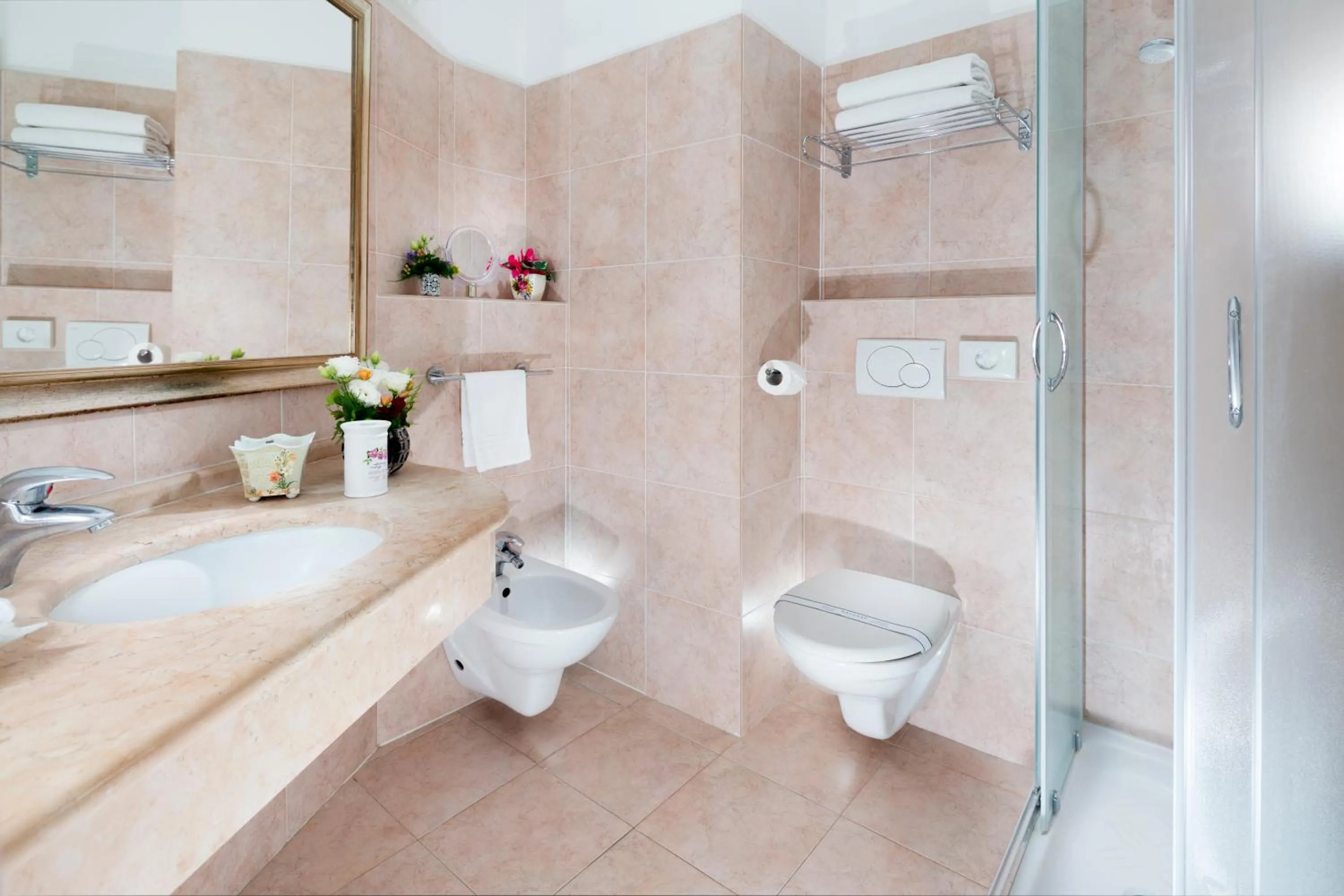 Bathroom in Hotel Admiral - on the beach