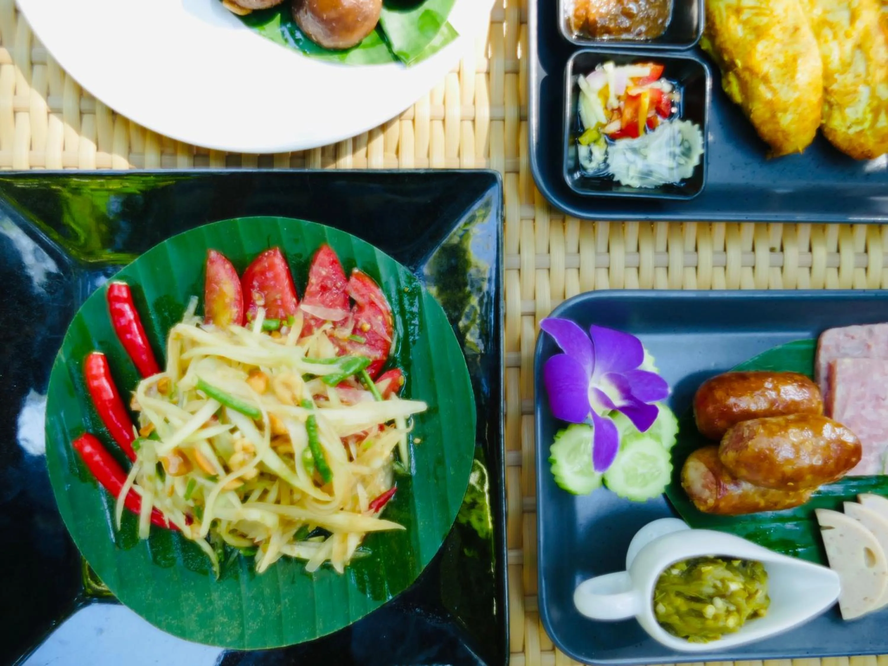 Restaurant/places to eat in Monoceros Resort