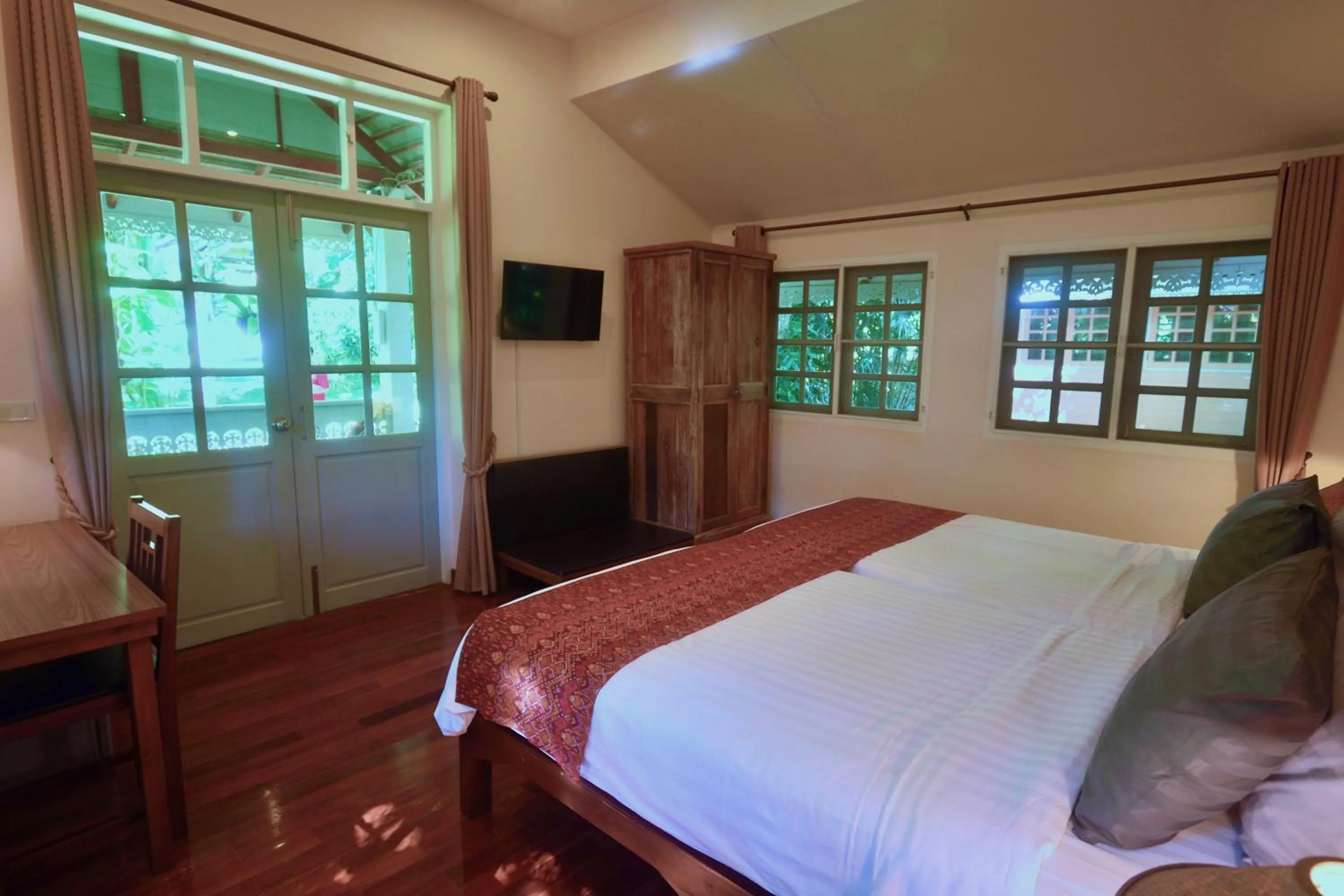 Bedroom, Bed in Monoceros Resort