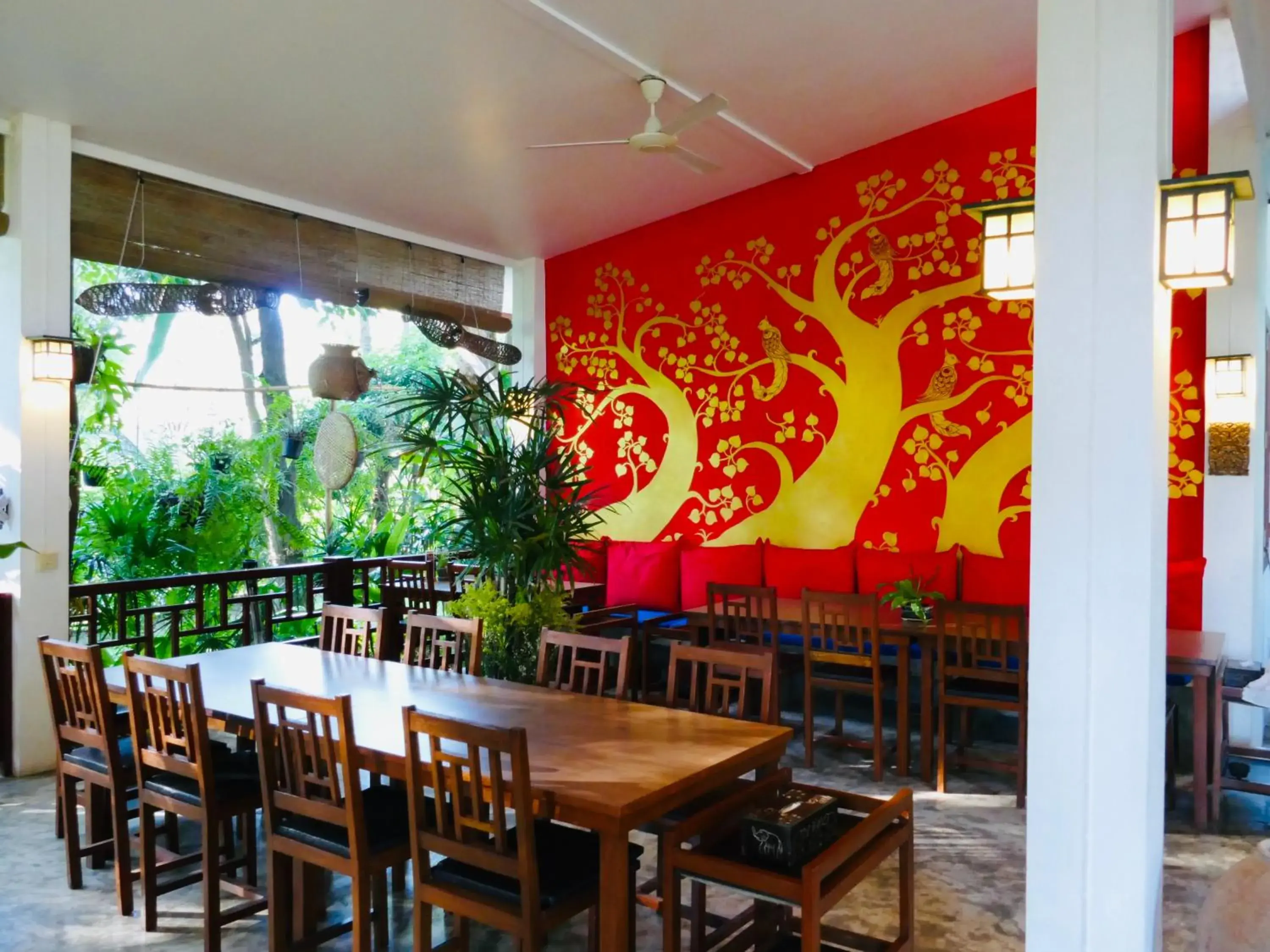 Restaurant/places to eat in Monoceros Resort Restaurant/places to eat in Monoceros Resort