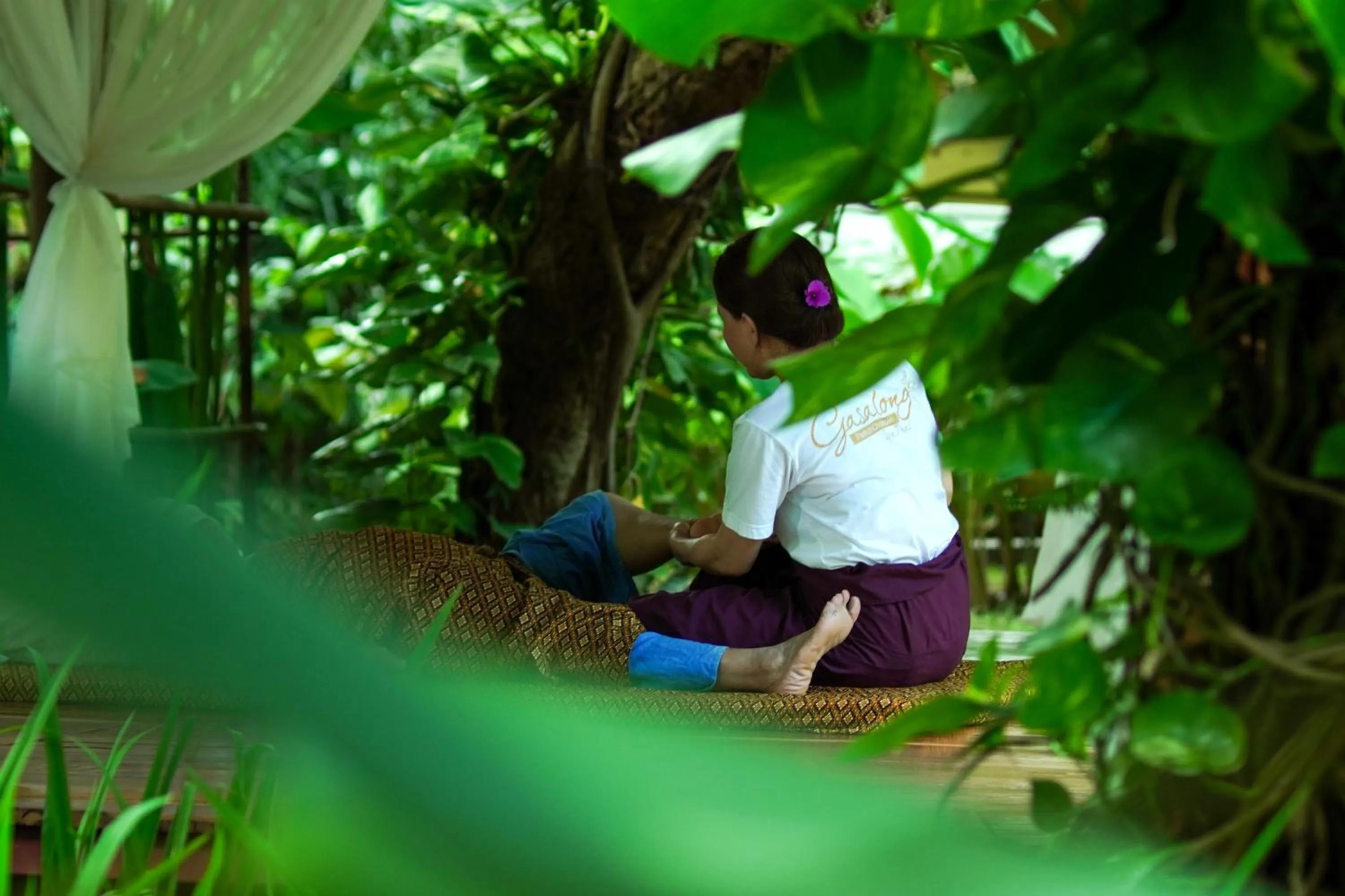 Massage in Monoceros Resort