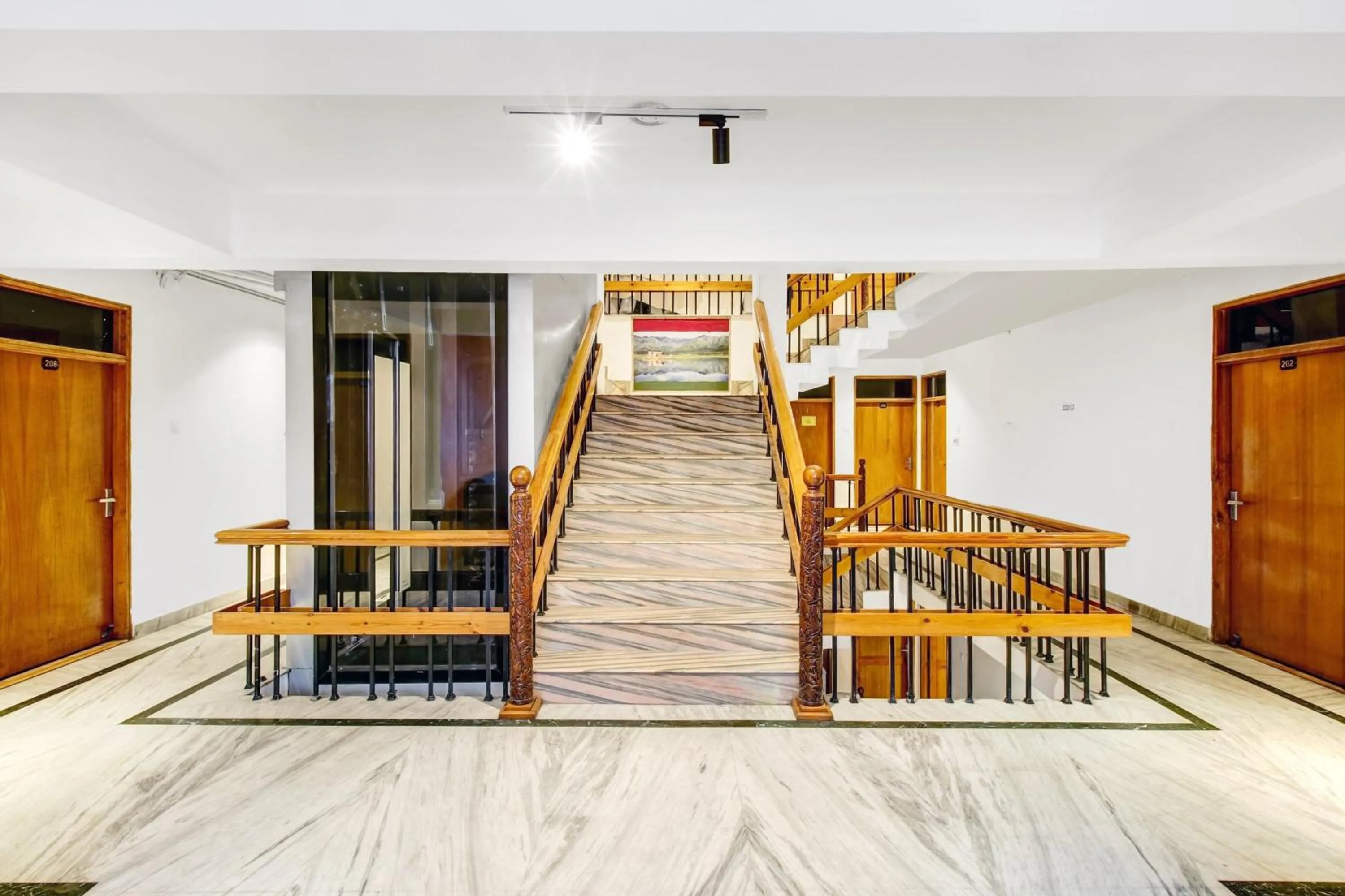 Lobby or reception in Super Townhouse Rajbagh Formerly Hotel Modern