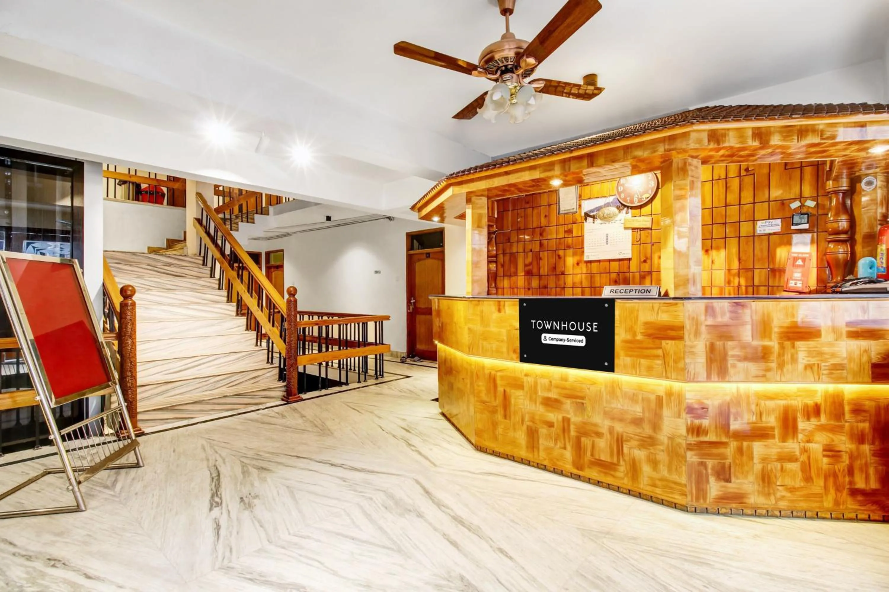 Lobby or reception in Super Townhouse Rajbagh Formerly Hotel Modern