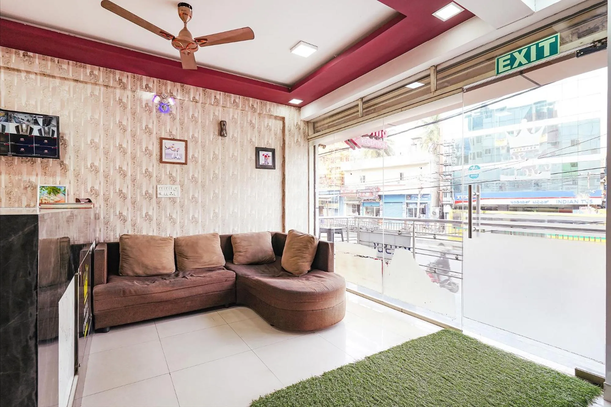 FabHotel Royal Comfort Madiwala - Nr Housr Road
