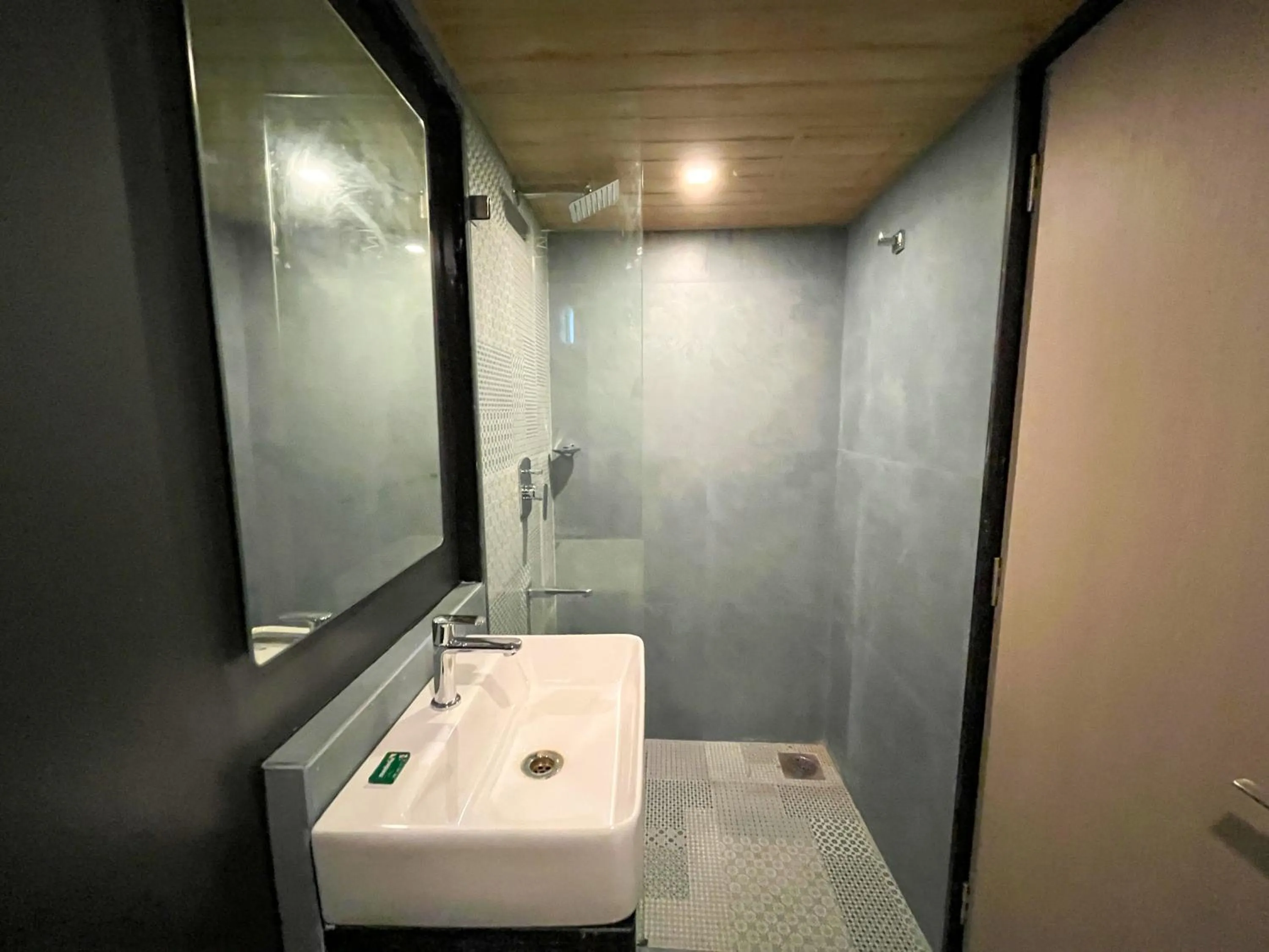 Bathroom in Bandra Stays