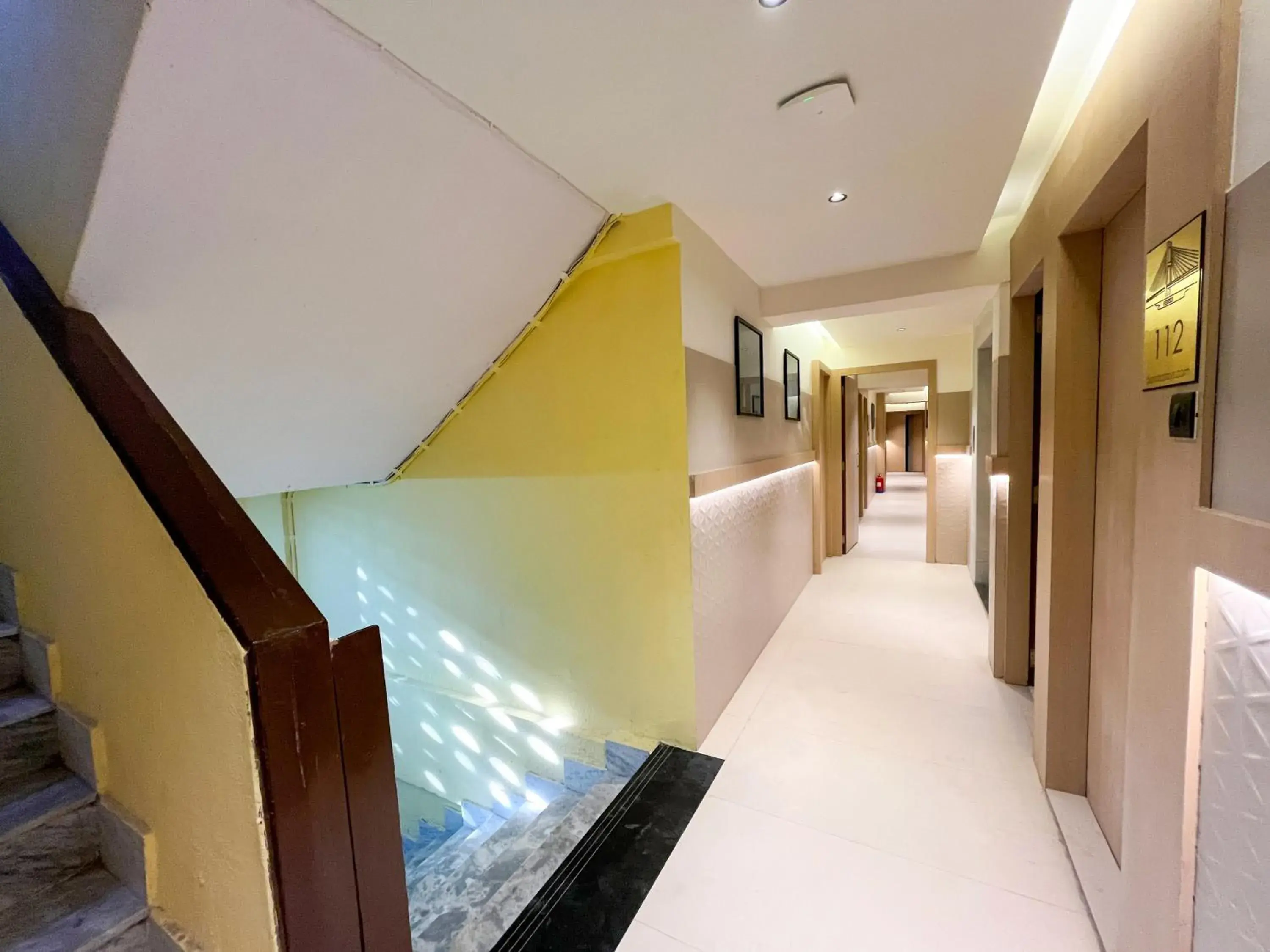 Lobby or reception in Bandra Stays Lobby or reception in Bandra Stays