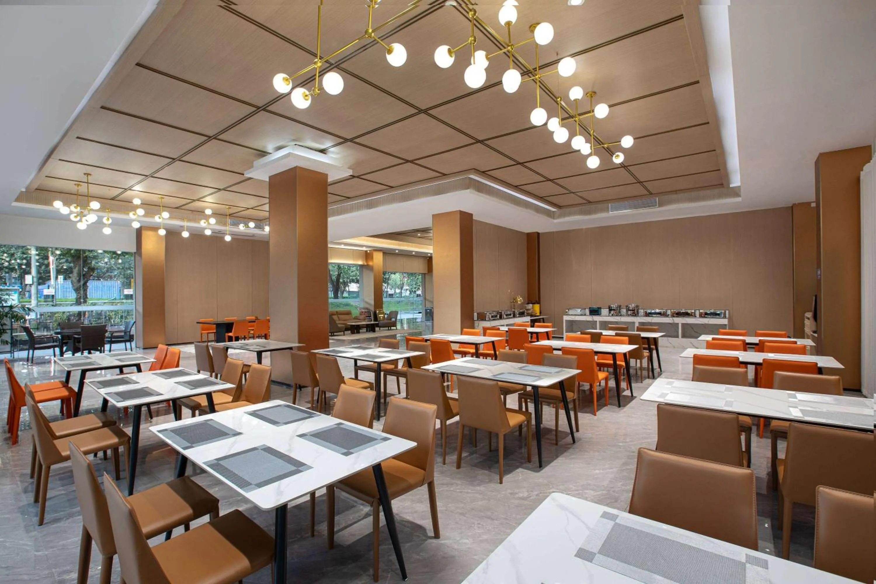 Restaurant/places to eat in Hawthorn by Wyndham Guangzhou Baiyun Airport