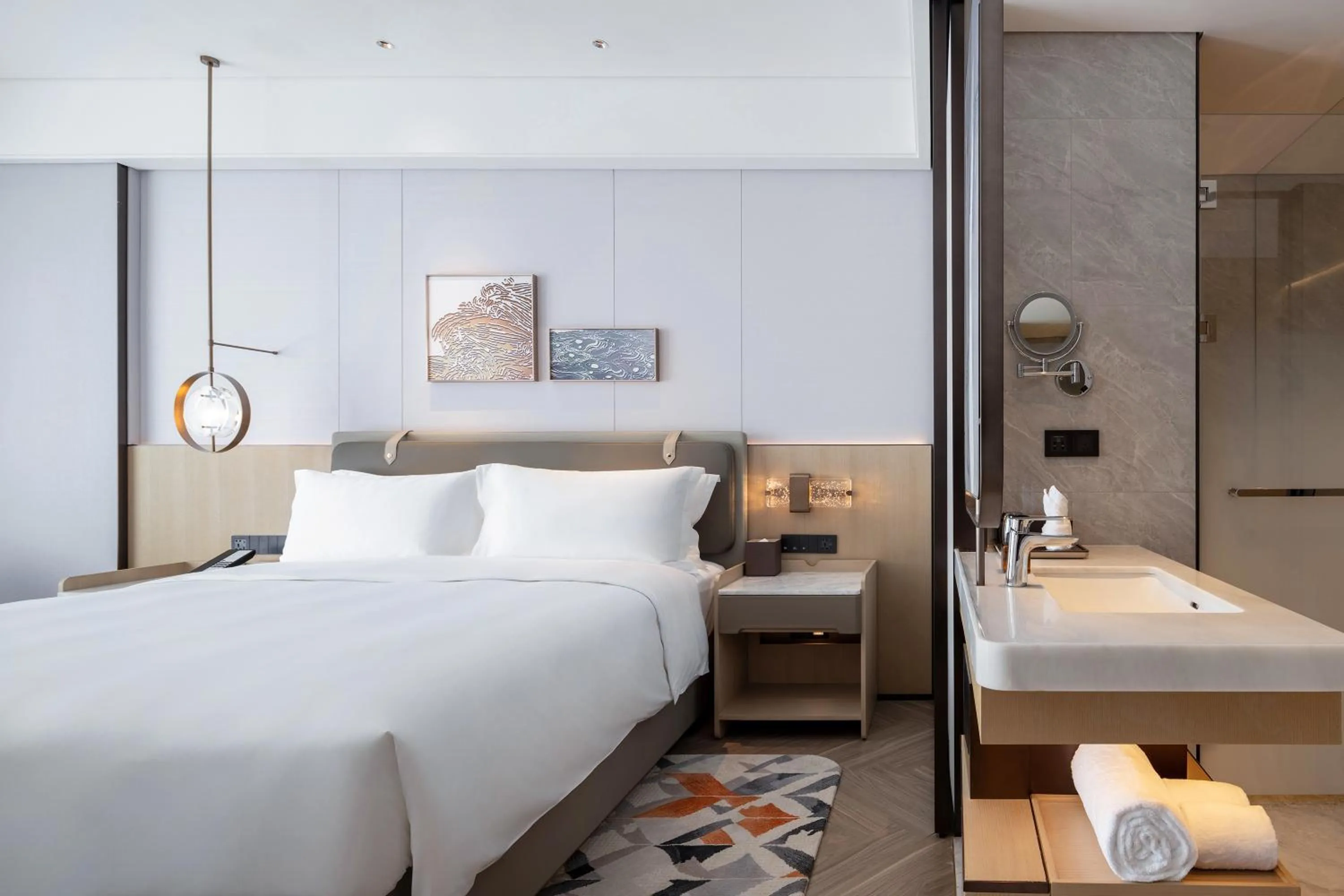 Bedroom, Bed in Wyndham Grand Plaza Royale Lugu Changsha