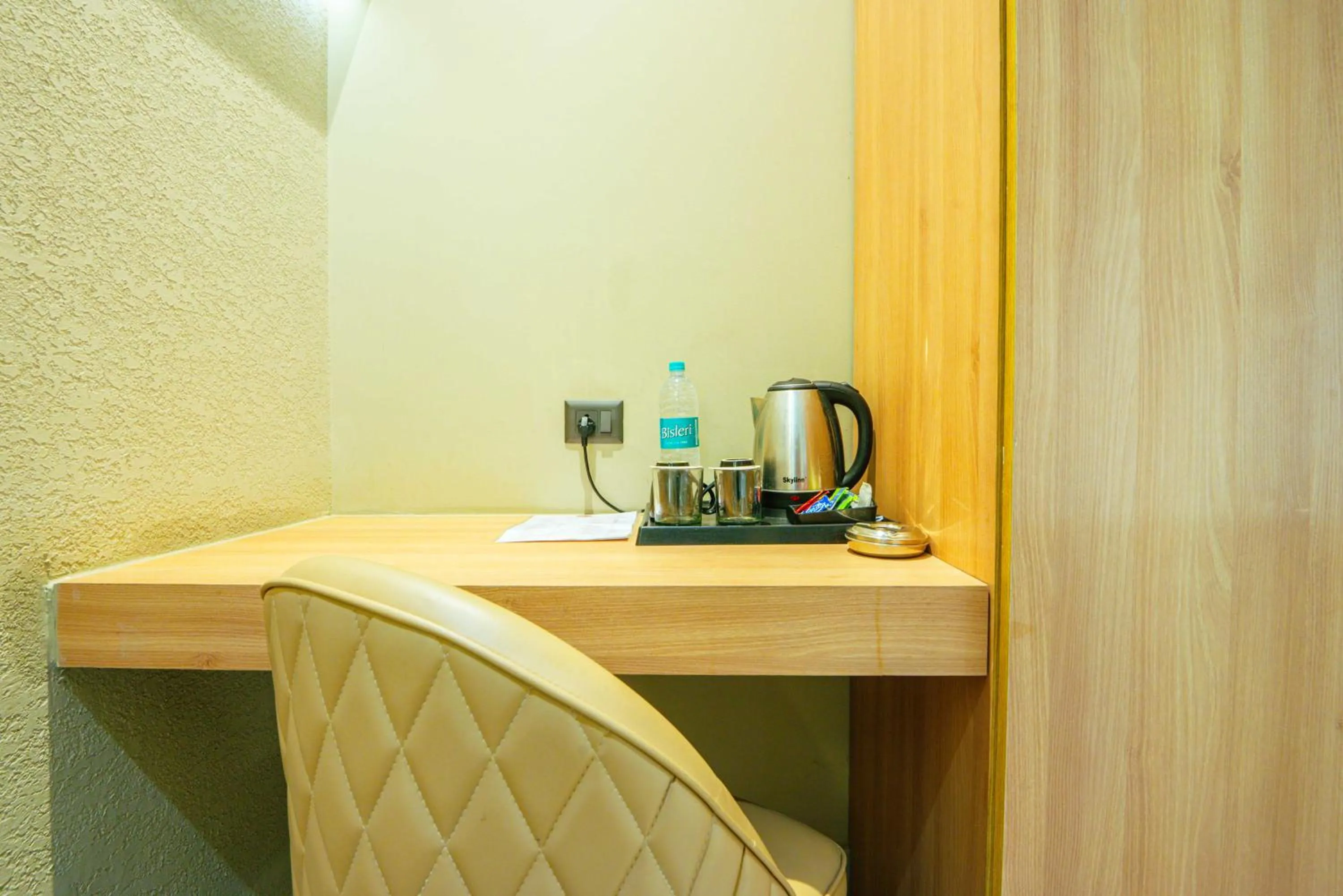 Bedroom in Treebo Royal City