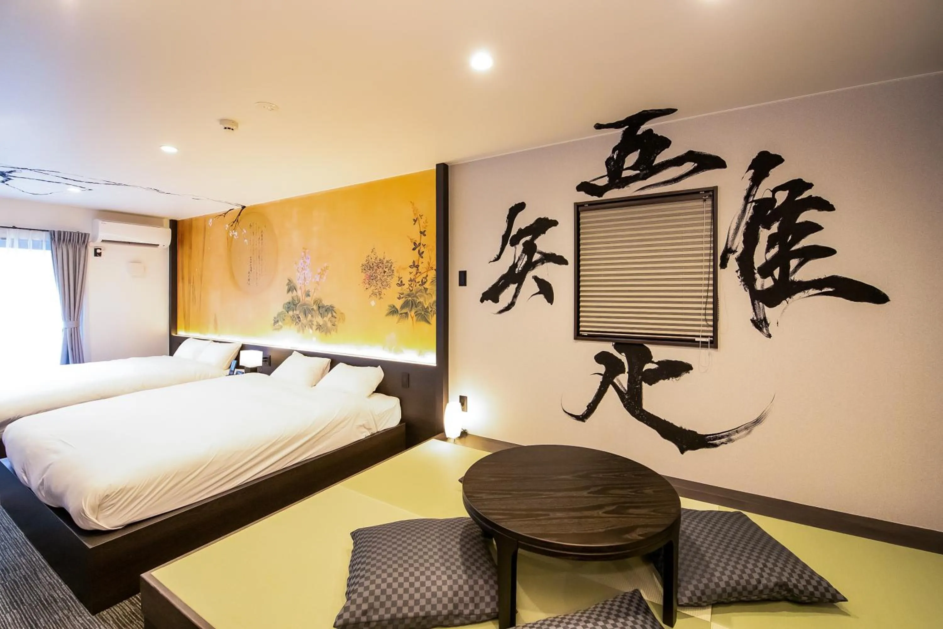 Bed in Randor Residence Kyoto Nijo Castle