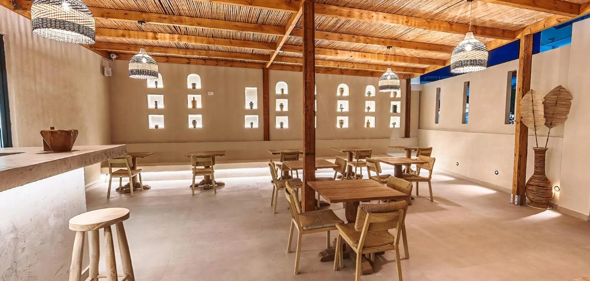 Lounge or bar in Cabana Blu Lifestyle Boutique Hotel & Suites