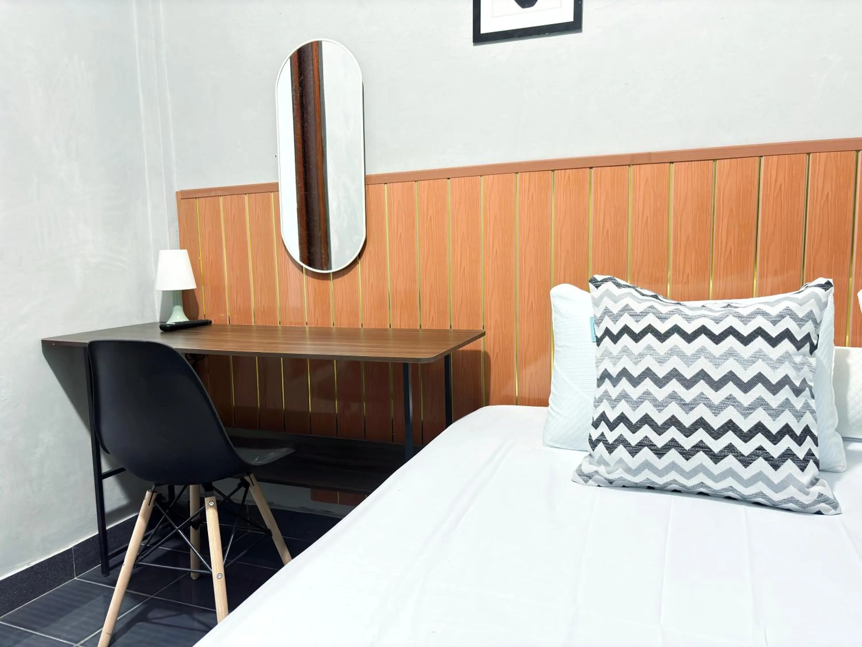 Bed in Jogja Day Inn