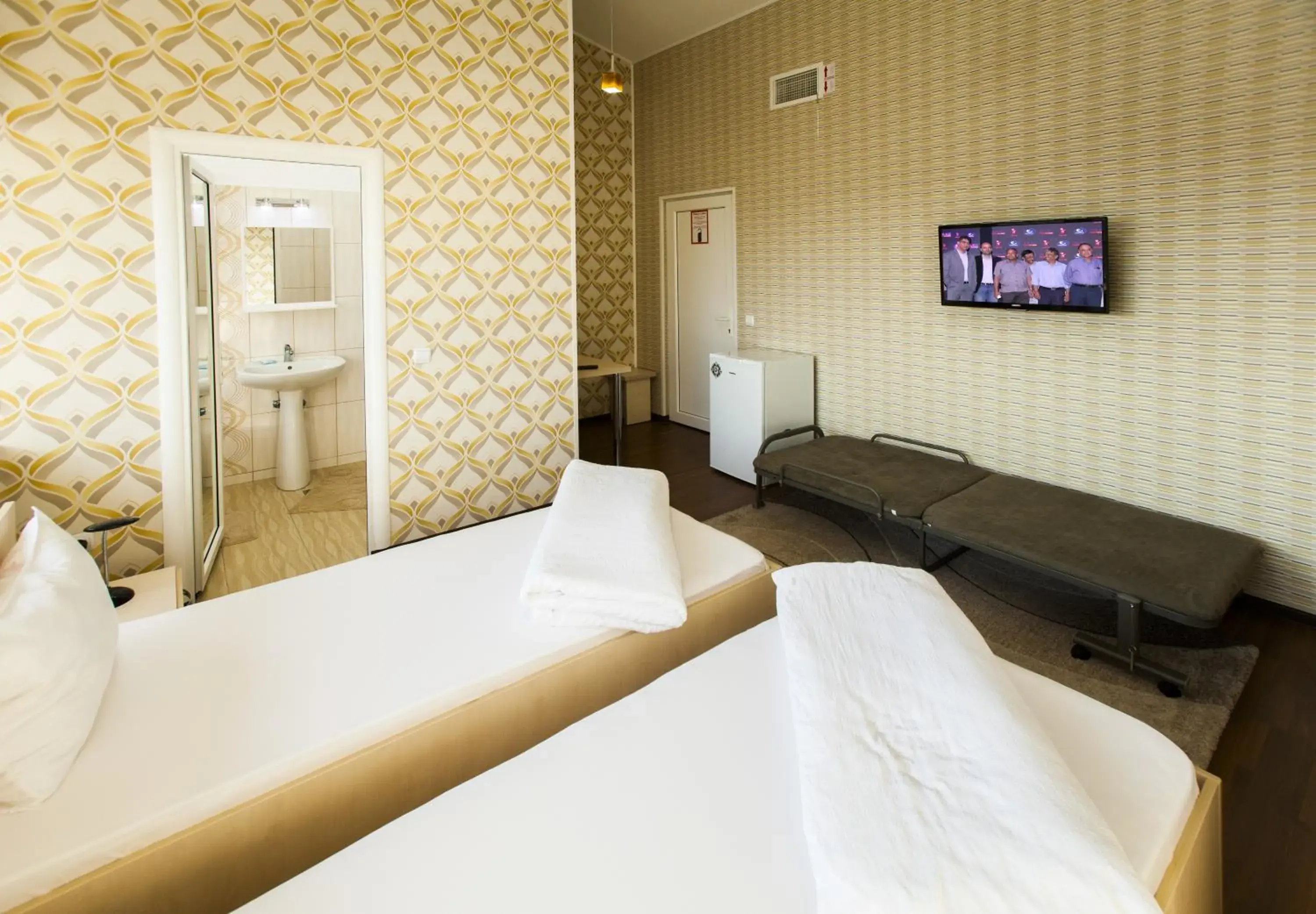 Twin Room in Hotel La Gil Twin Room in Hotel La Gil
