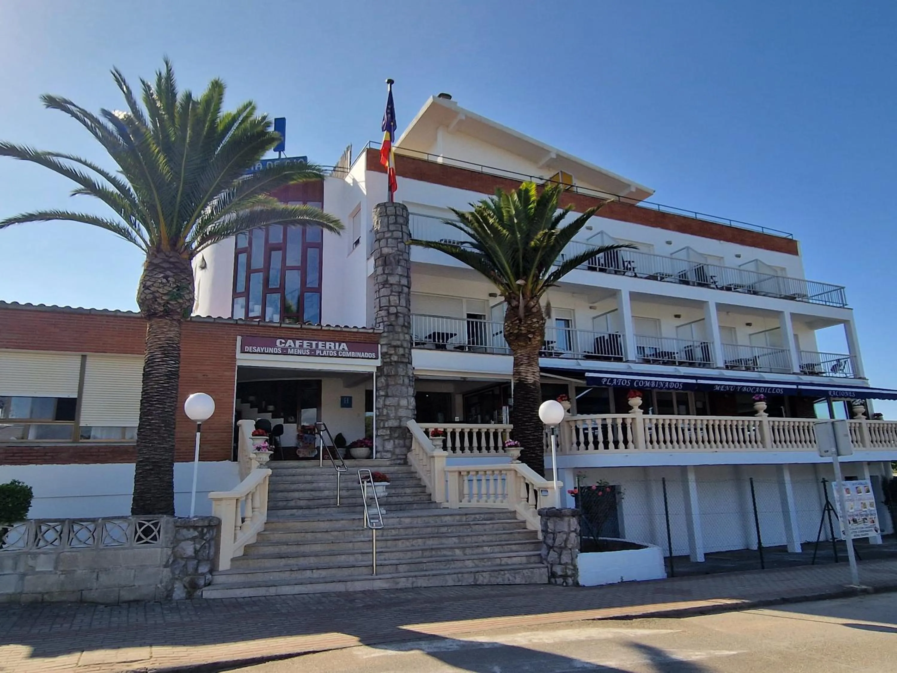 Facade/entrance in Hotel Costa de Ajo