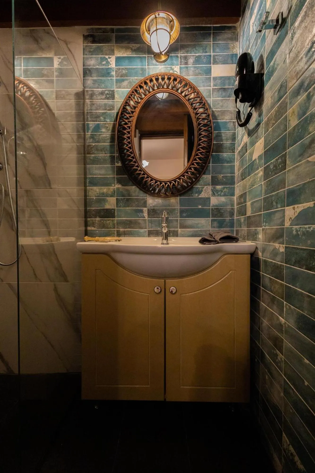 Bathroom in April Medieval Hotel