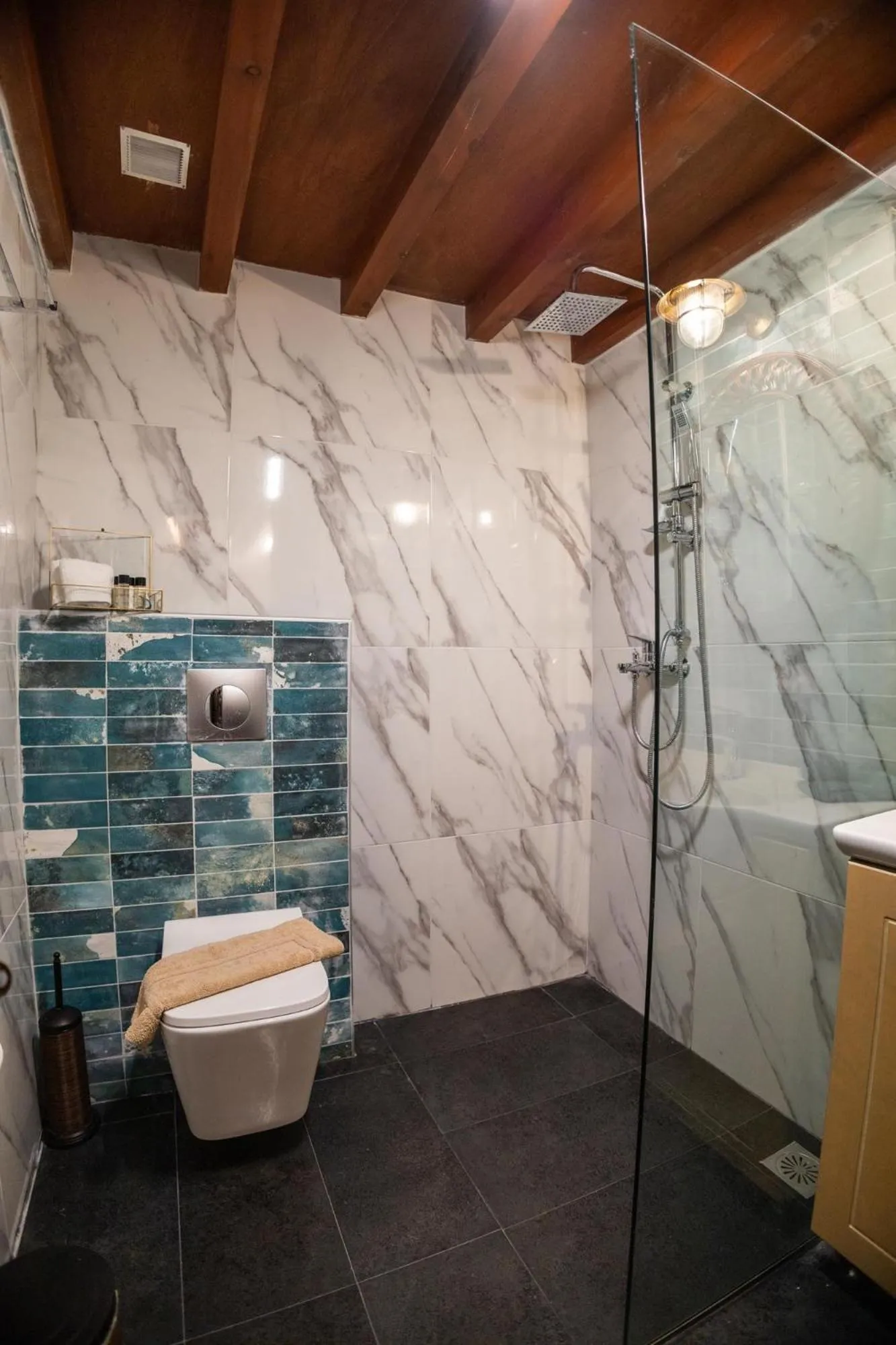 Shower in April Medieval Hotel