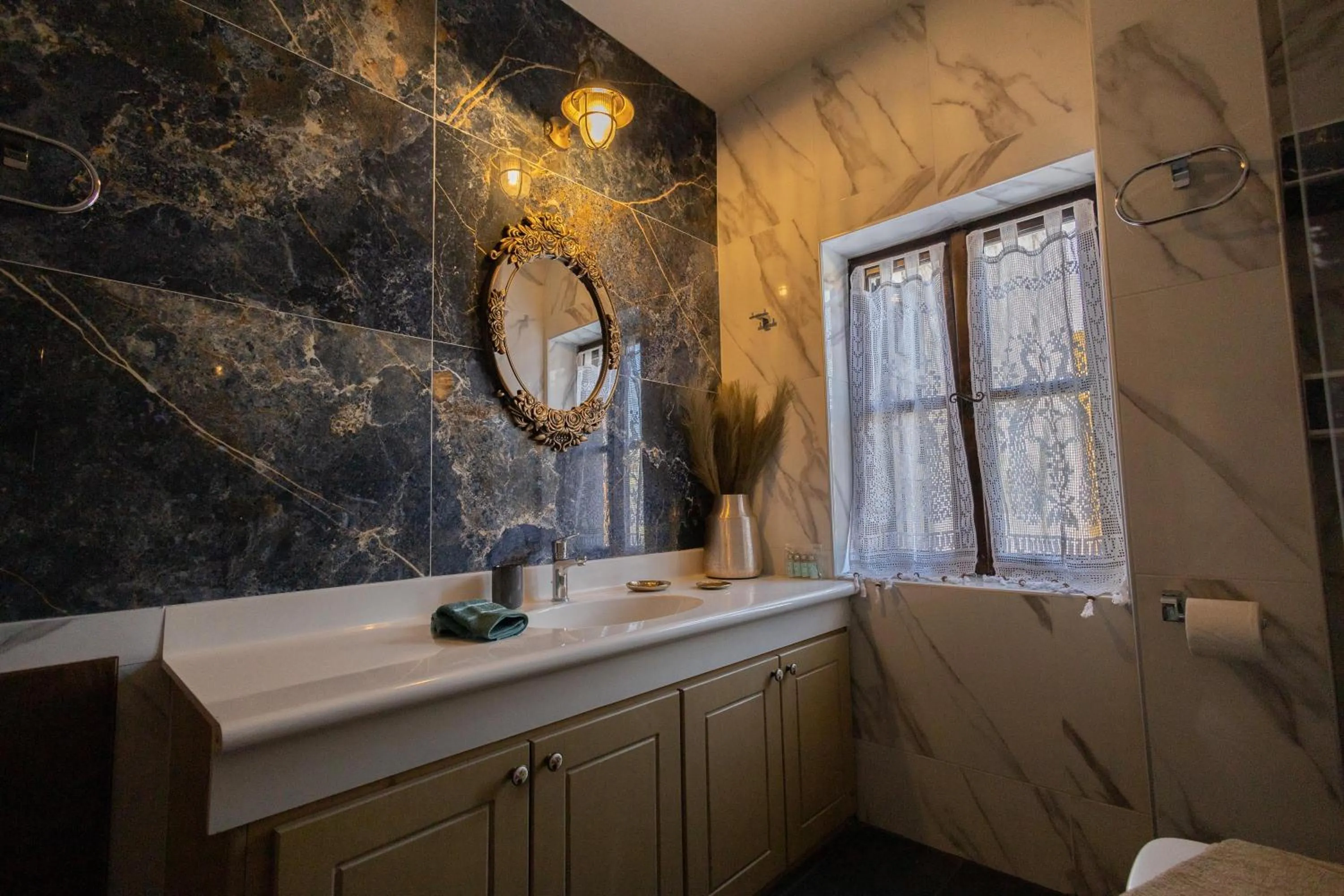 Bathroom in April Medieval Hotel