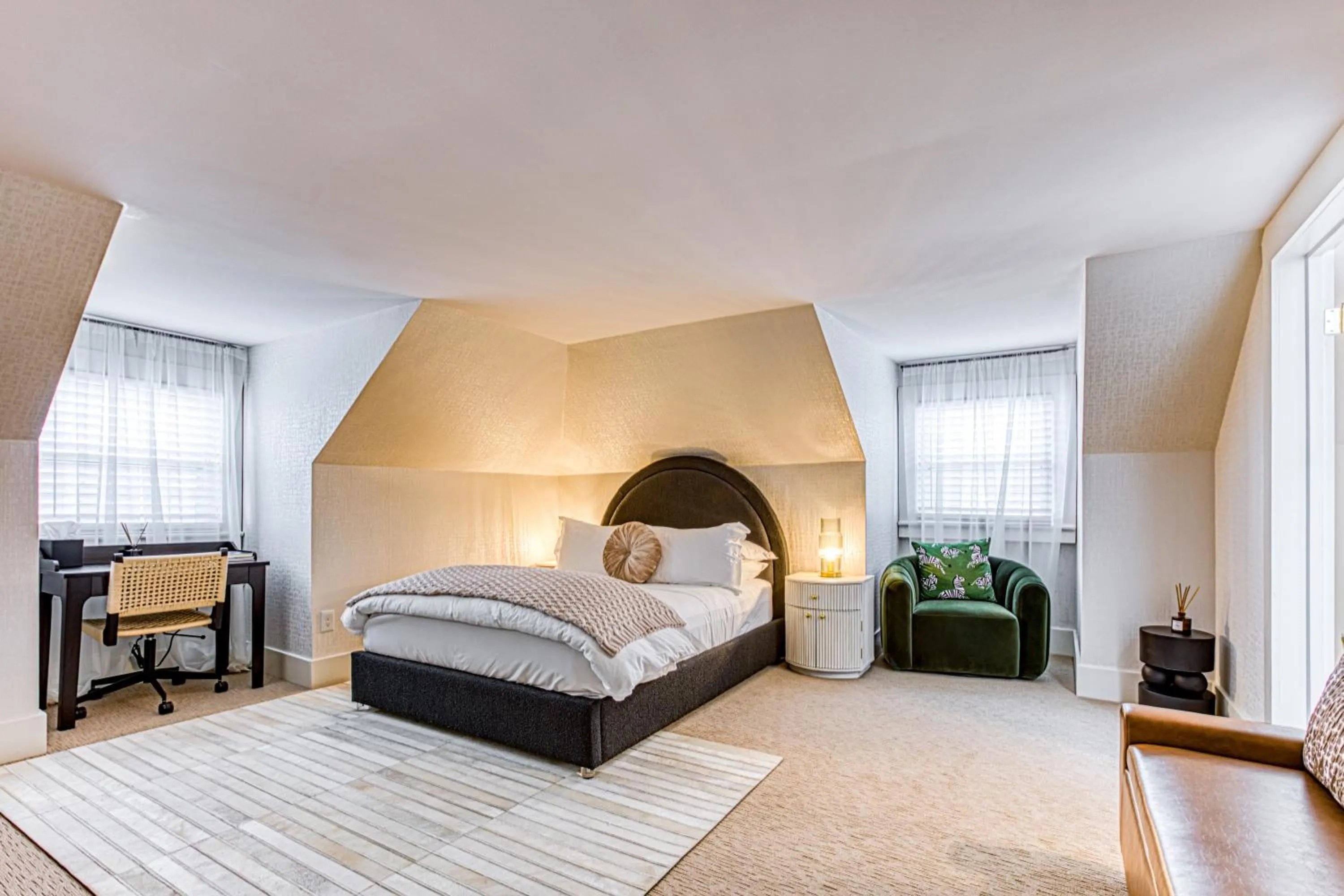 Bedroom, Bed in Doctor Sax House