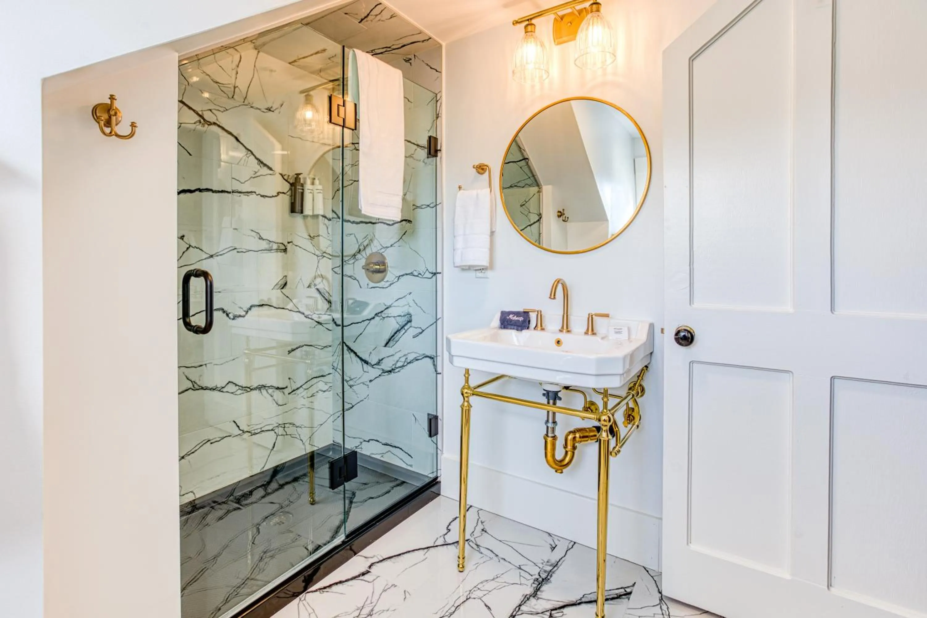 Bathroom in Doctor Sax House