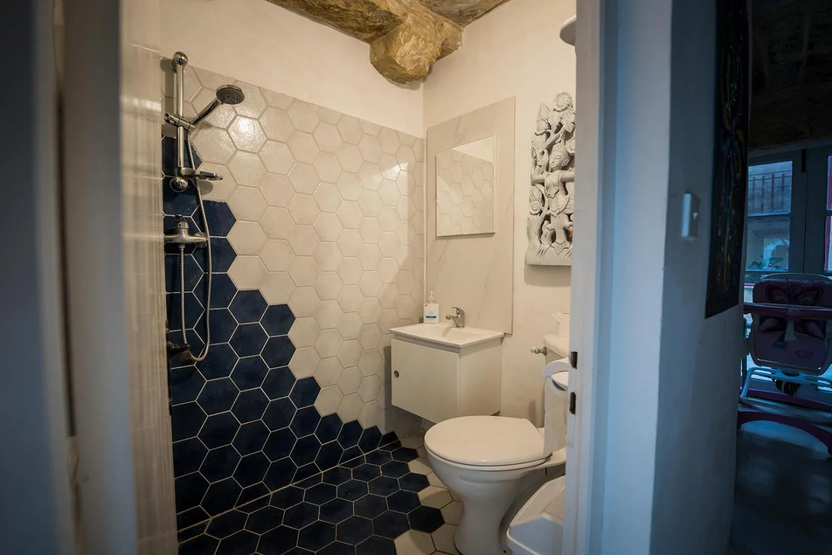 Shower in Villa Buddha