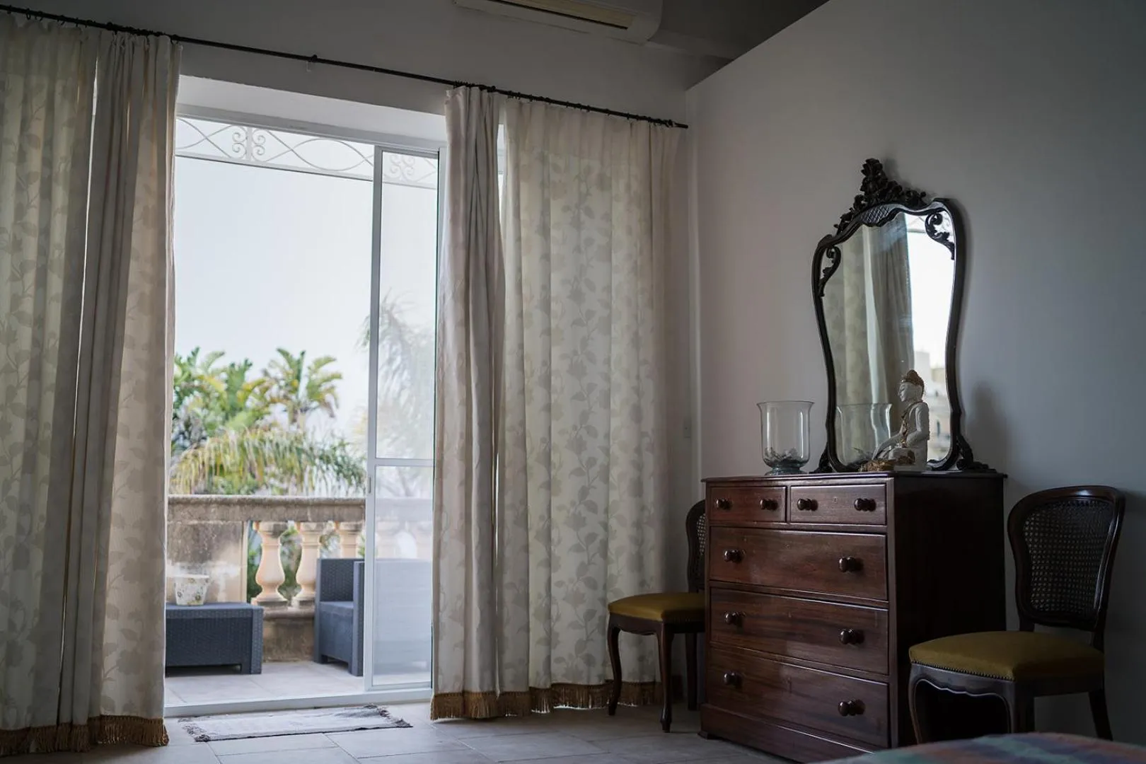 Bedroom in Villa Buddha