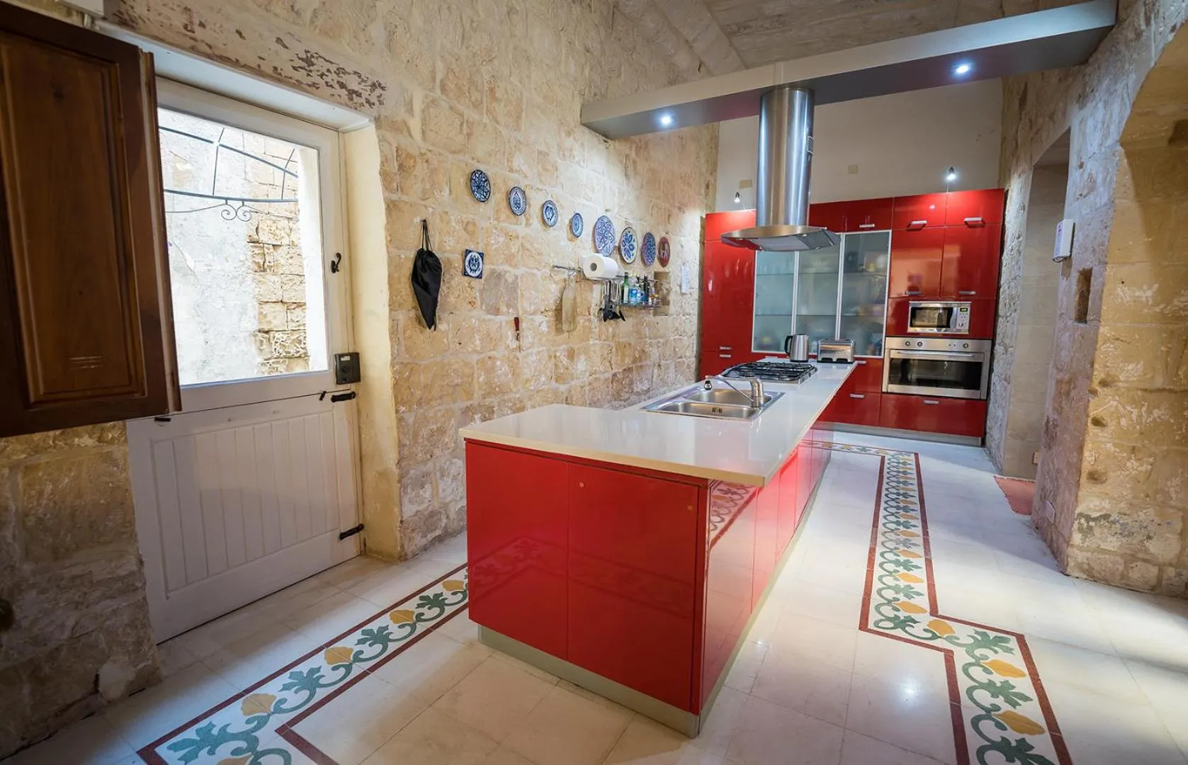 Kitchen or kitchenette in Villa Buddha