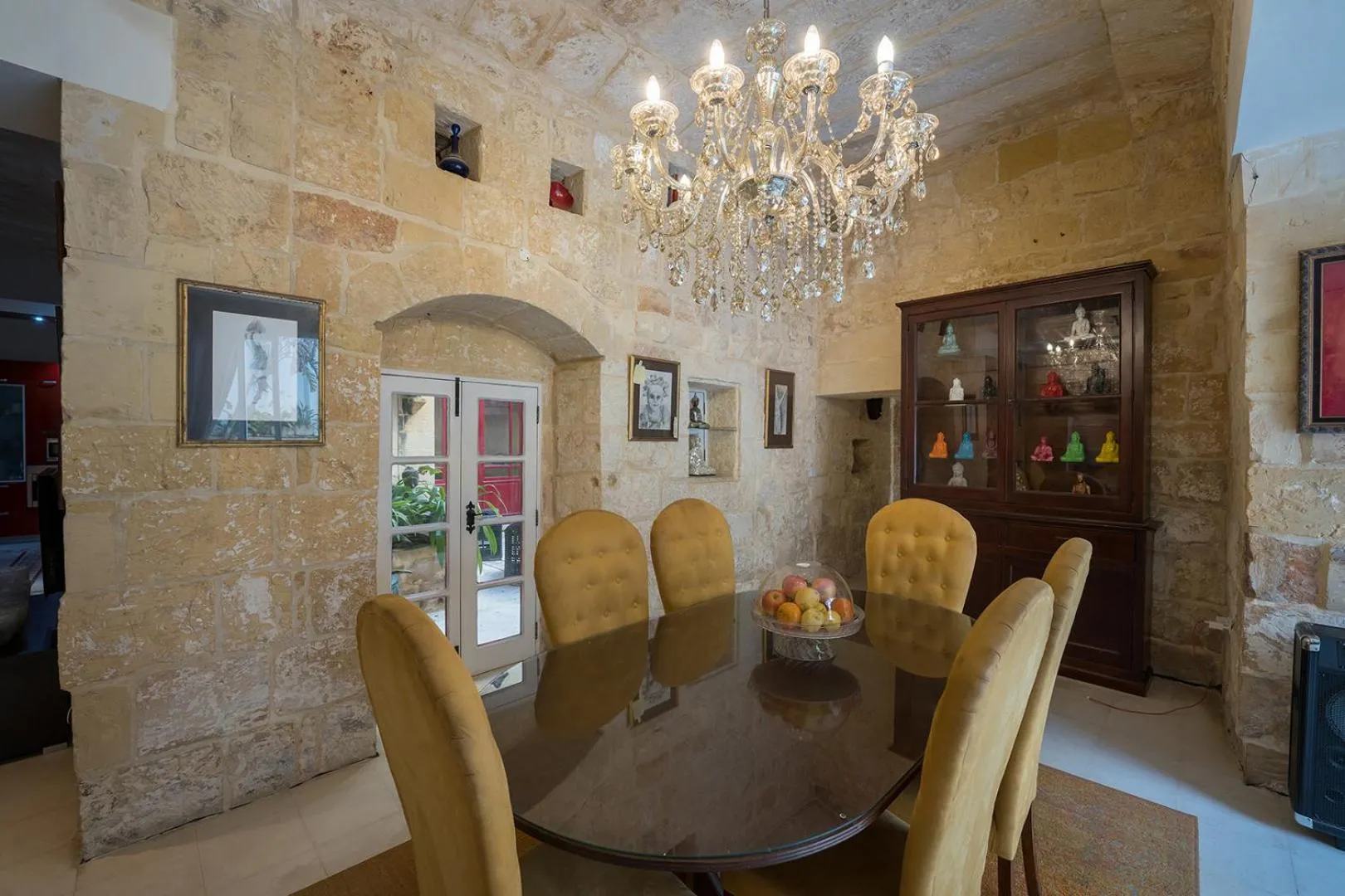 Dining area in Villa Buddha