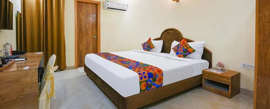 Bed in Immense Residency Bed in Immense Residency