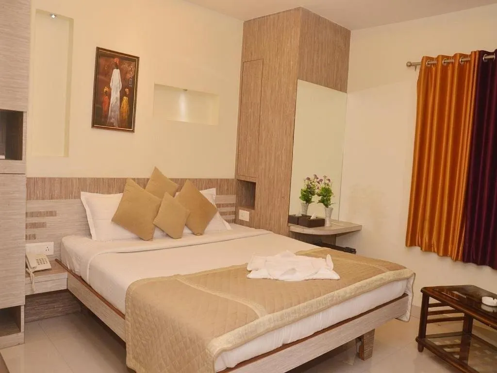 Bed in Hotel Shivam Inn