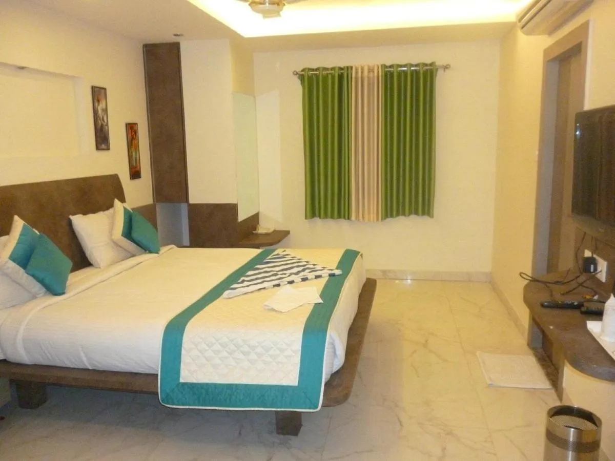 Bed in Hotel Shivam Inn