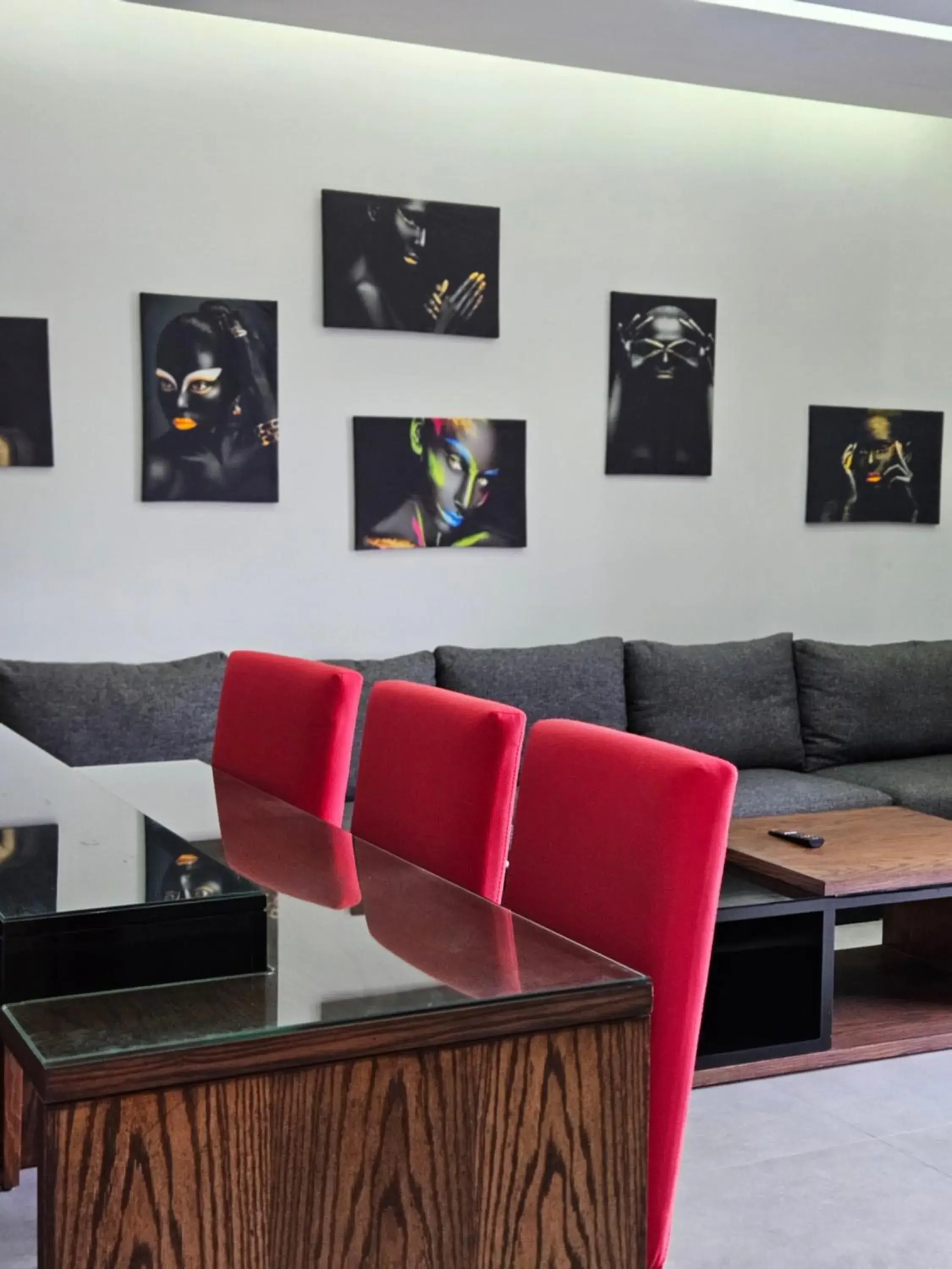 Living room in Matar Residence - Spacious Hotel Suites in Beirut Living room in Matar Residence - Spacious Hotel Suites in Beirut