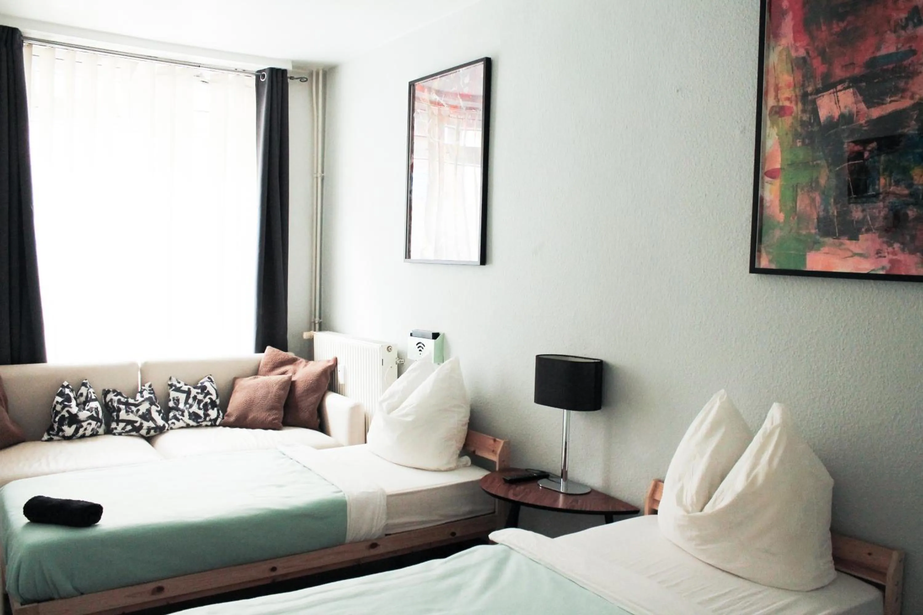 Bedroom, Bed in Krummestraße Berlin - Top Unterkunft in Charlottenburg !