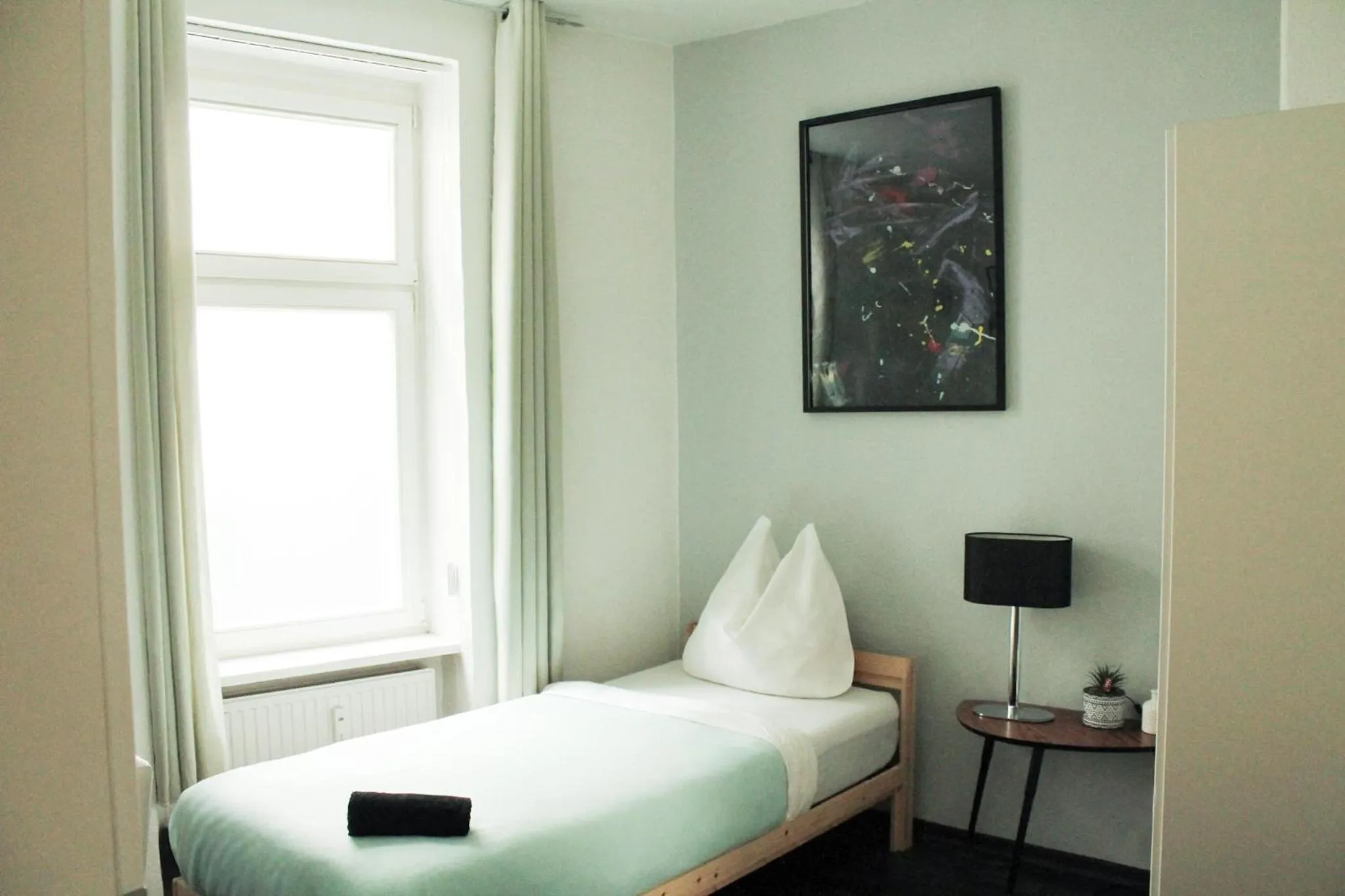 Bedroom, Bed in Krummestraße Berlin - Top Unterkunft in Charlottenburg !
