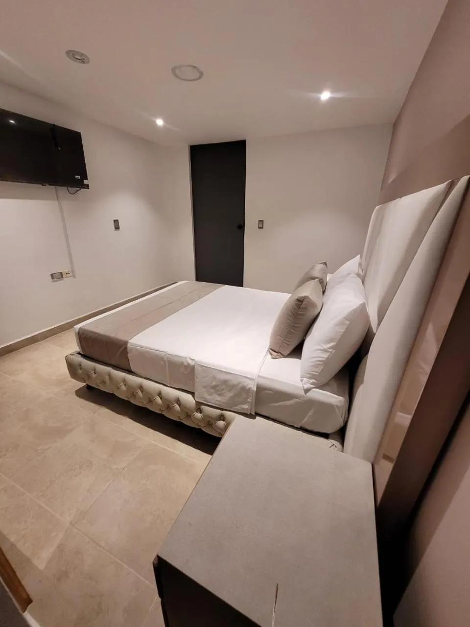 Bedroom, Bed in Hotel Med 33