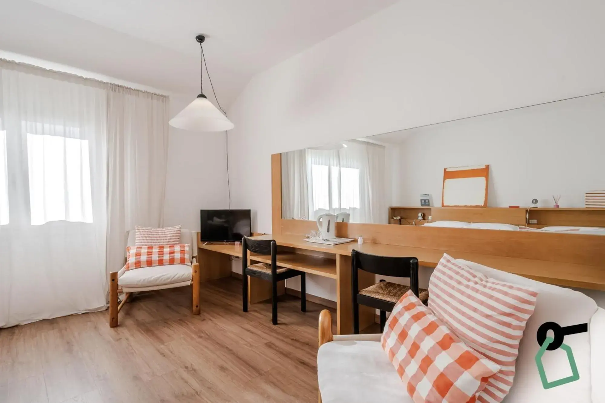 Triple Room in HOTIDAY Room Collection - Sarzana Triple Room in HOTIDAY Room Collection - Sarzana