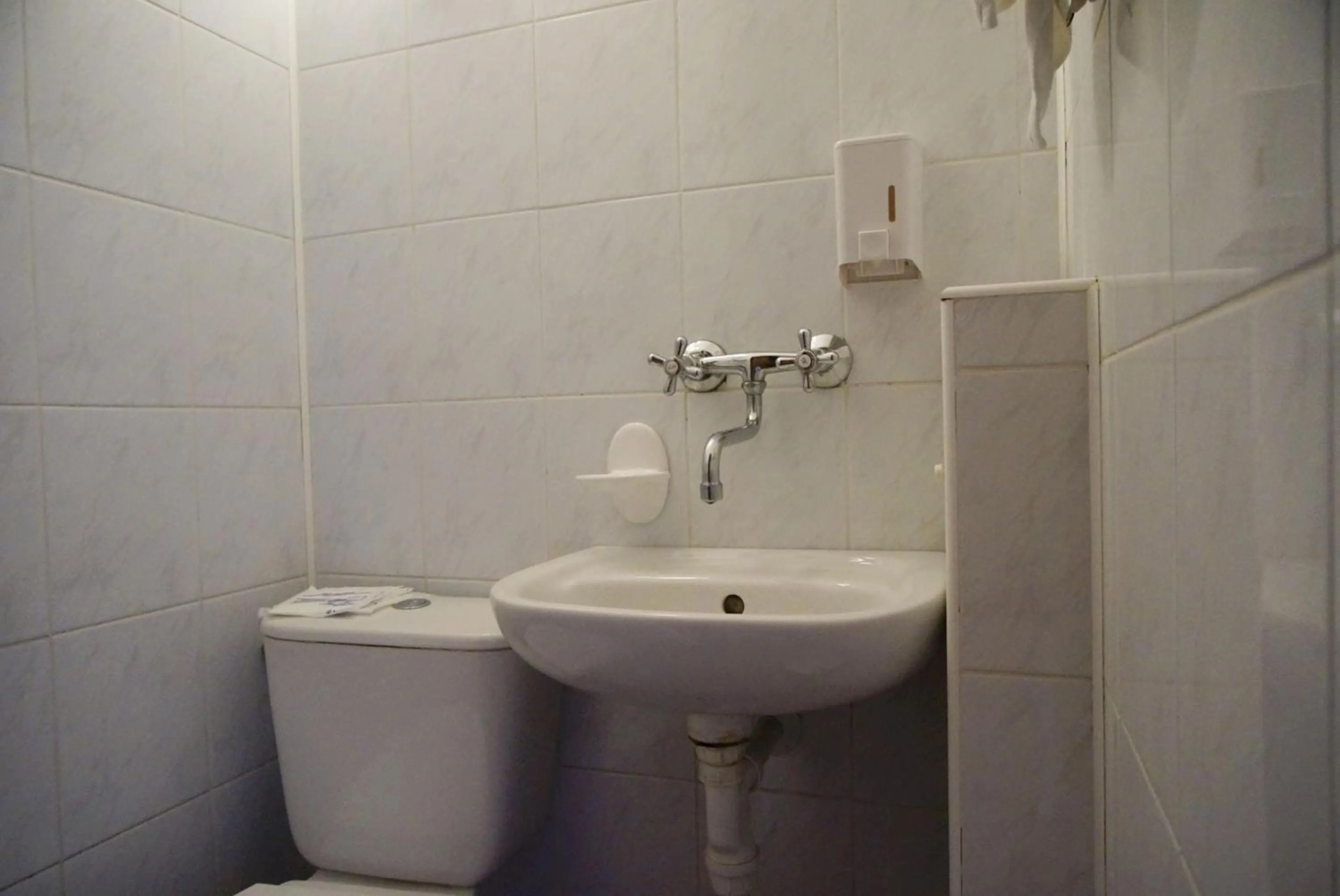 Photo of the whole room in Hotel Unibus