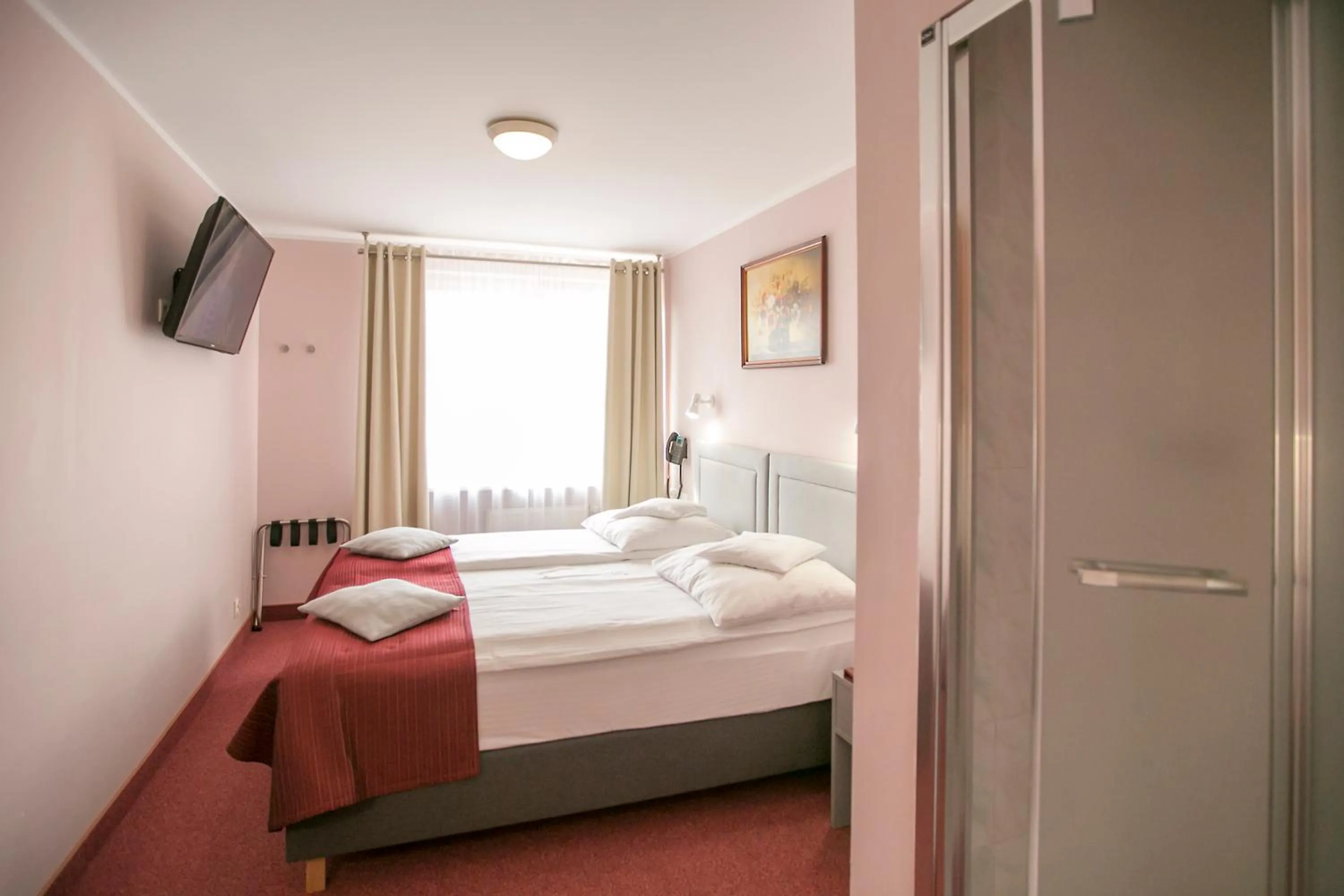 Bedroom, Bed in Hotel Unibus