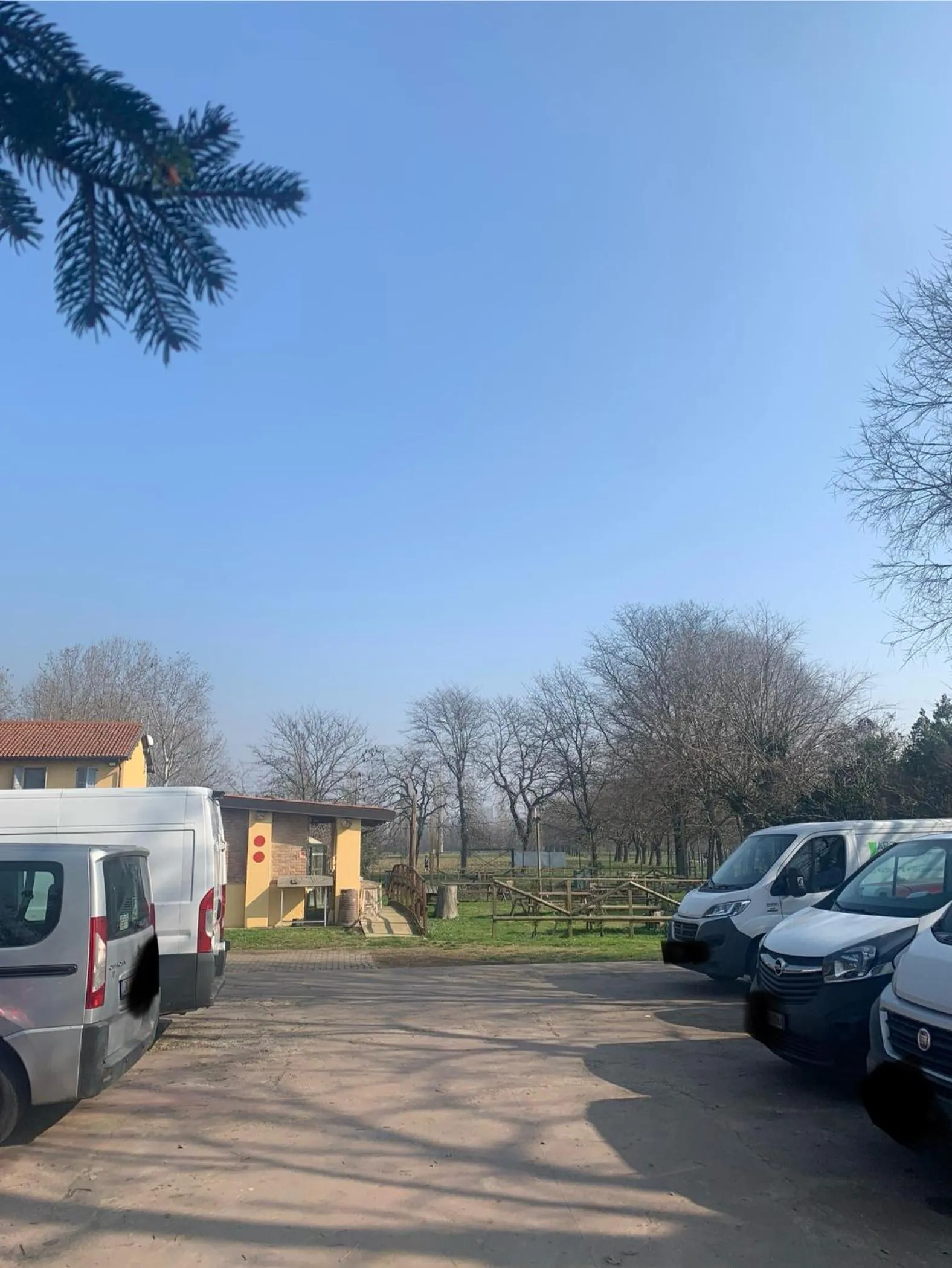 Parking in Cascina Bellaria