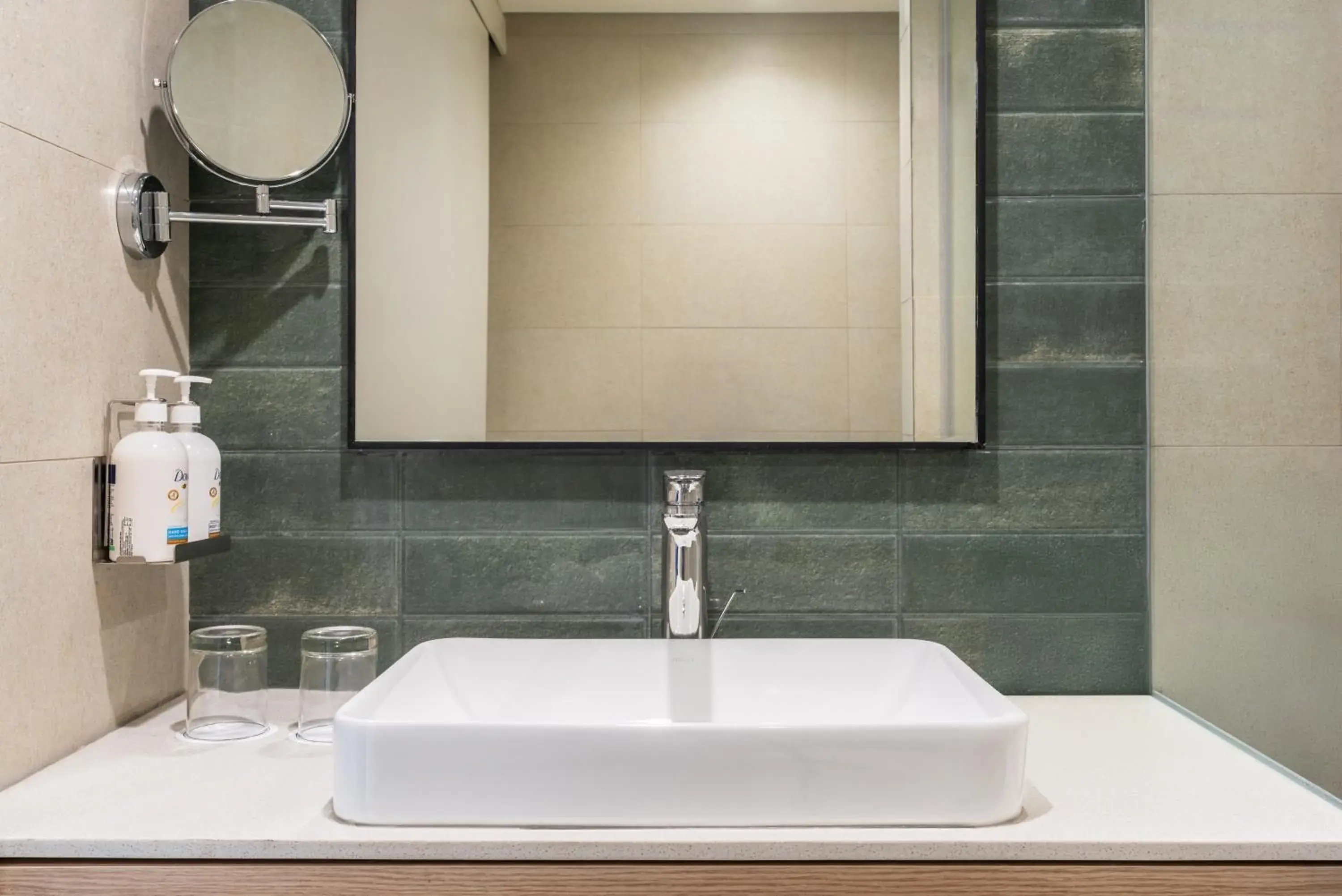 Standard King Room with Pool View in Holiday Inn Gurgaon NH8 by IHG Standard King Room with Pool View in Holiday Inn Gurgaon NH8 by IHG