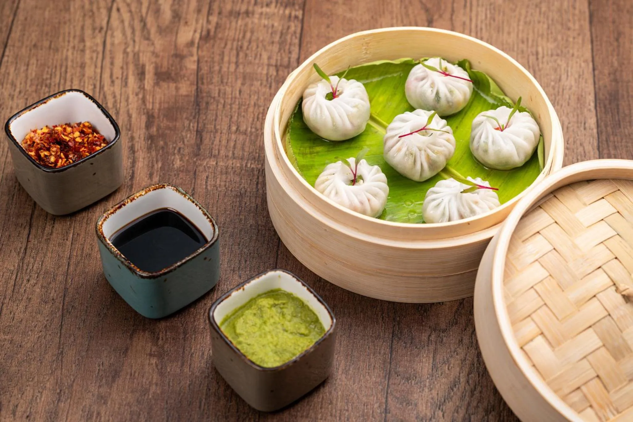 Restaurant/places to eat in Holiday Inn Gurgaon NH8 by IHG