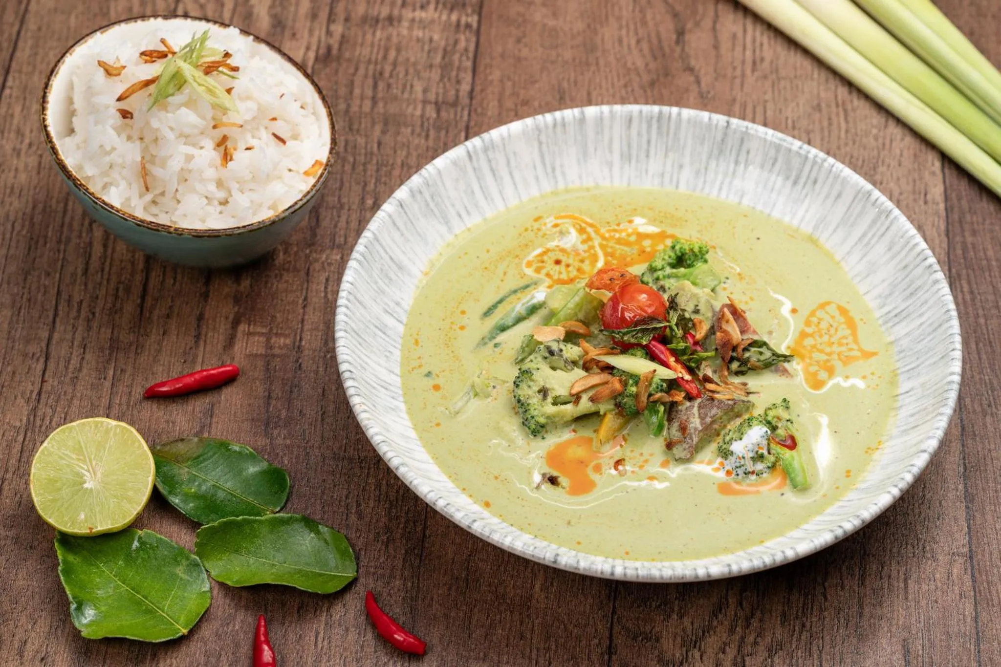 Restaurant/places to eat in Holiday Inn Gurgaon NH8 by IHG