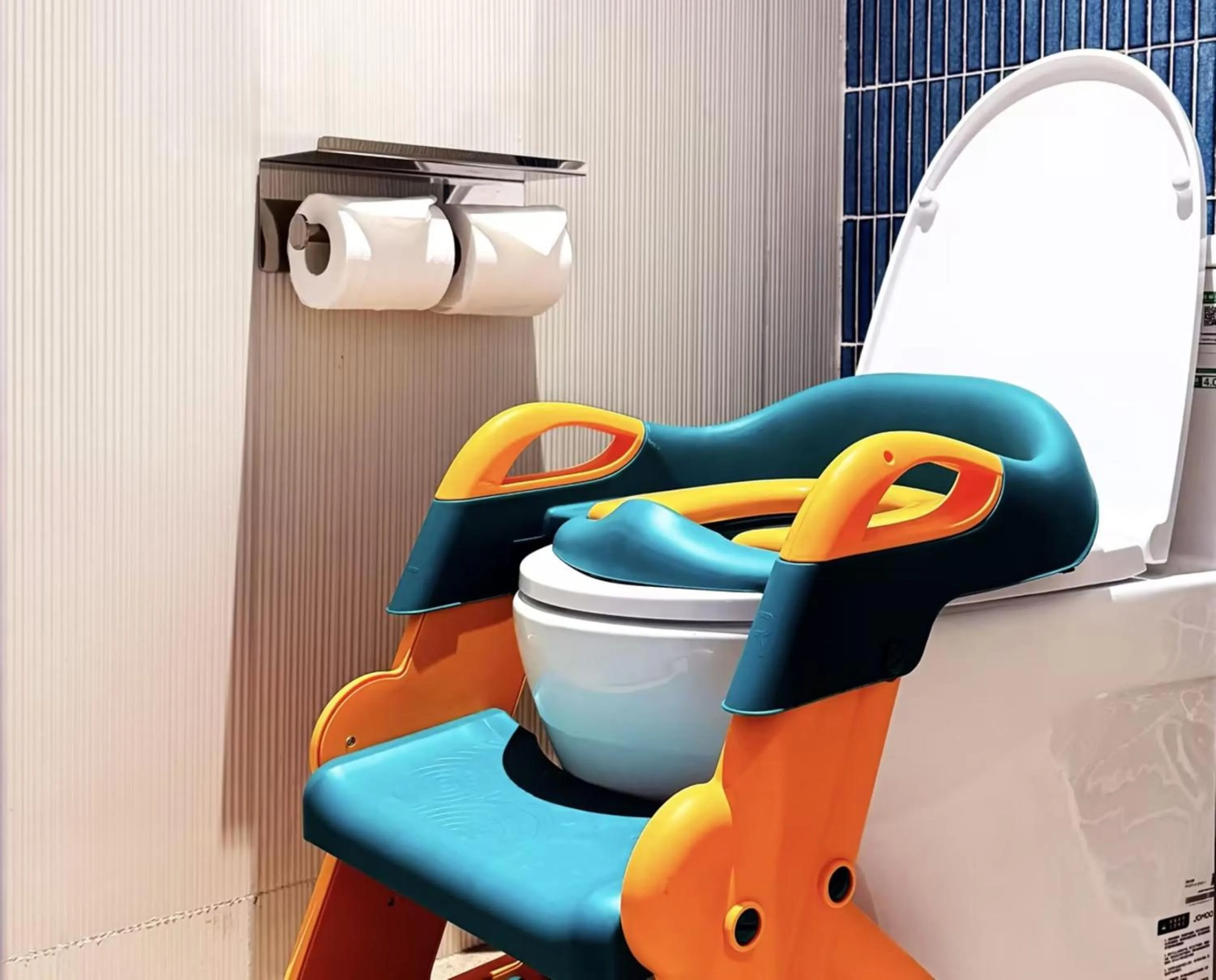 Bathroom in Holiday Inn Express Haikou World Trade Center by IHG