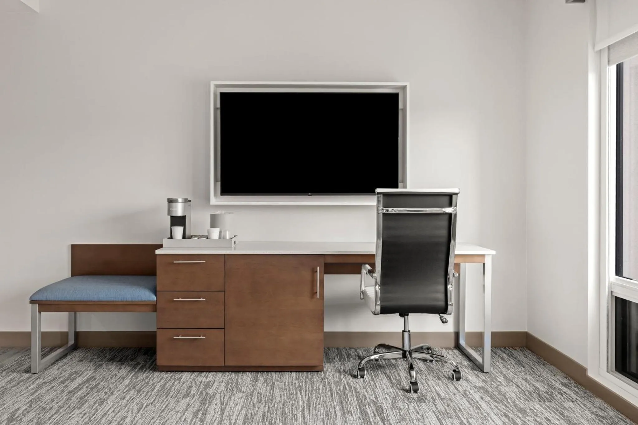 Photo of the whole room in EVEN Hotel Portland - Beaverton by IHG