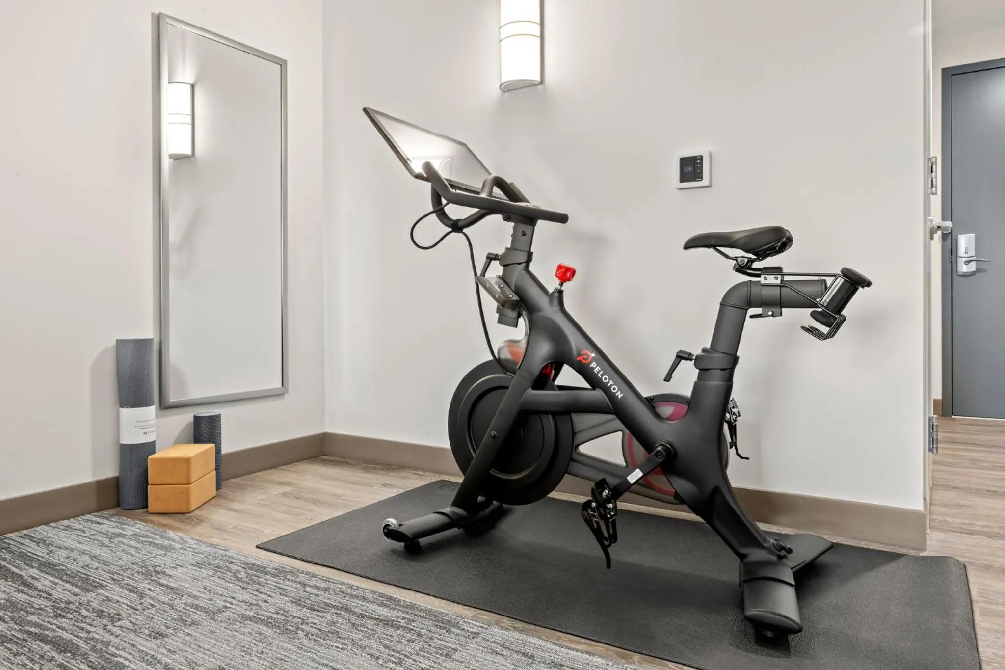 Photo of the whole room in EVEN Hotel Portland - Beaverton by IHG