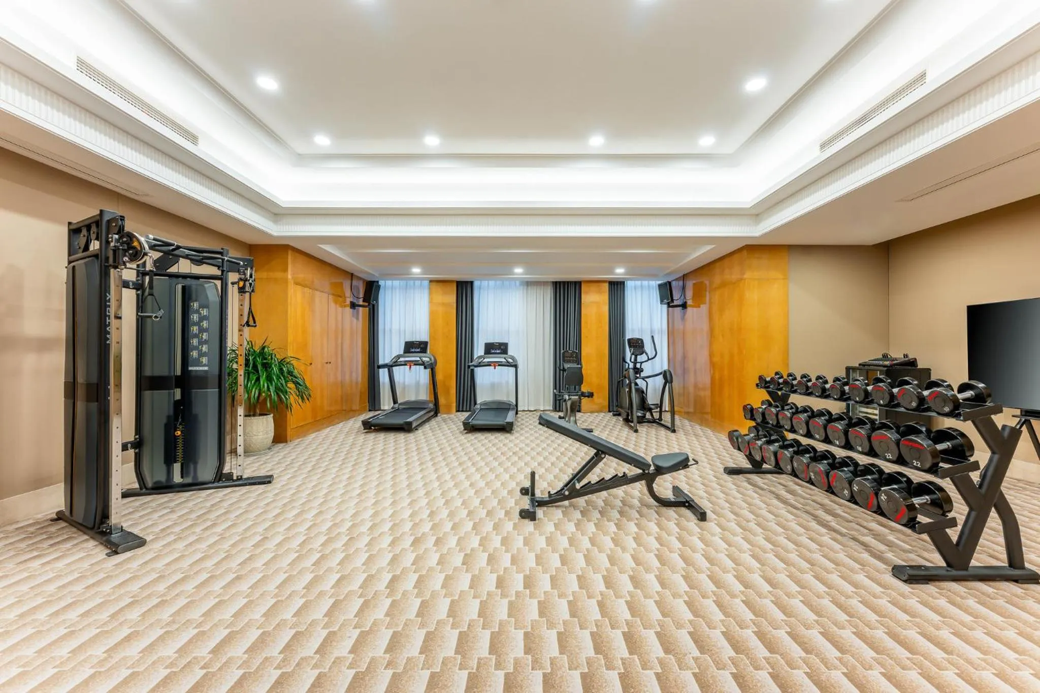 Fitness centre/facilities in Holiday Inn Jianhu by IHG