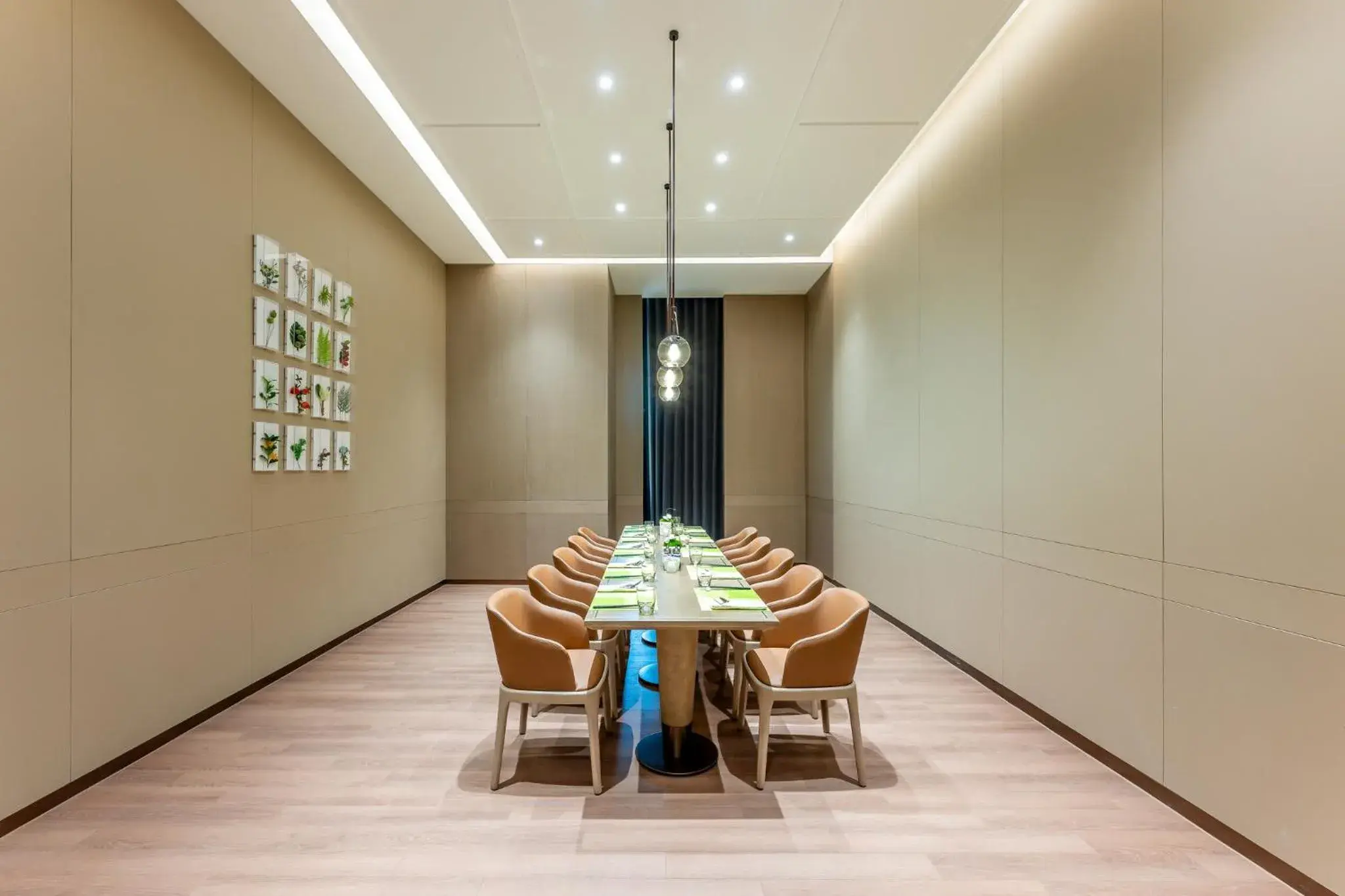 Restaurant/places to eat in Holiday Inn Jianhu by IHG Restaurant/places to eat in Holiday Inn Jianhu by IHG