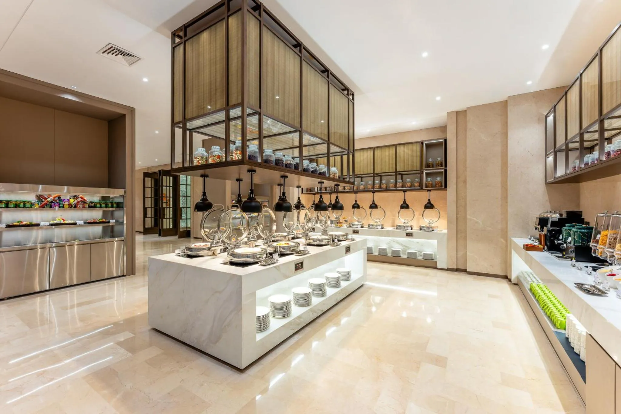 Restaurant/places to eat in Holiday Inn Jianhu by IHG