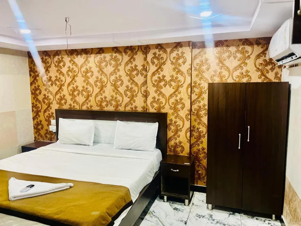 Bed in the HOTEL RL GRAND Bed in the HOTEL RL GRAND